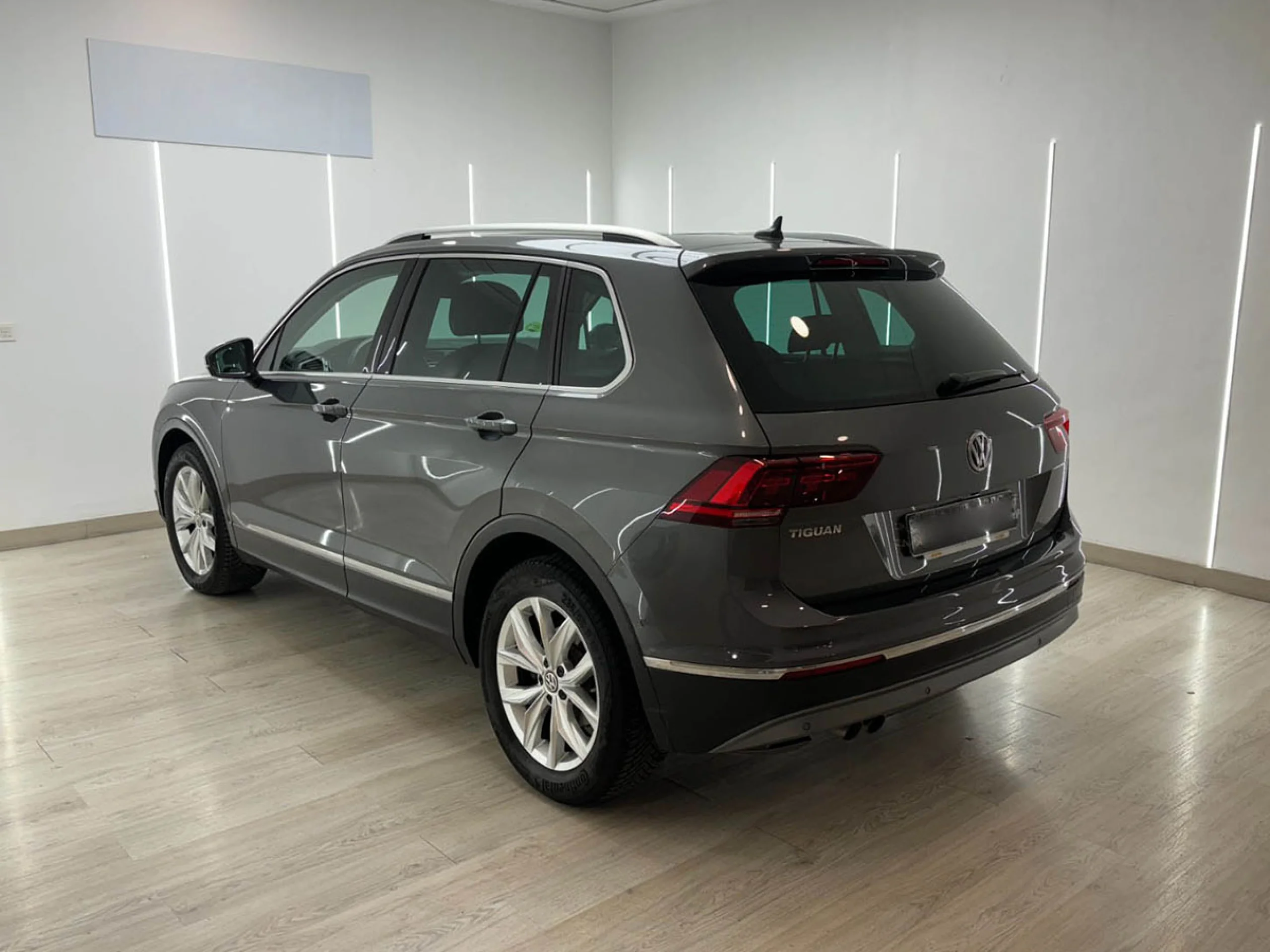 Volkswagen Tiguan Advance 2.0 TDI 110kW 150CV DSG - Foto 4