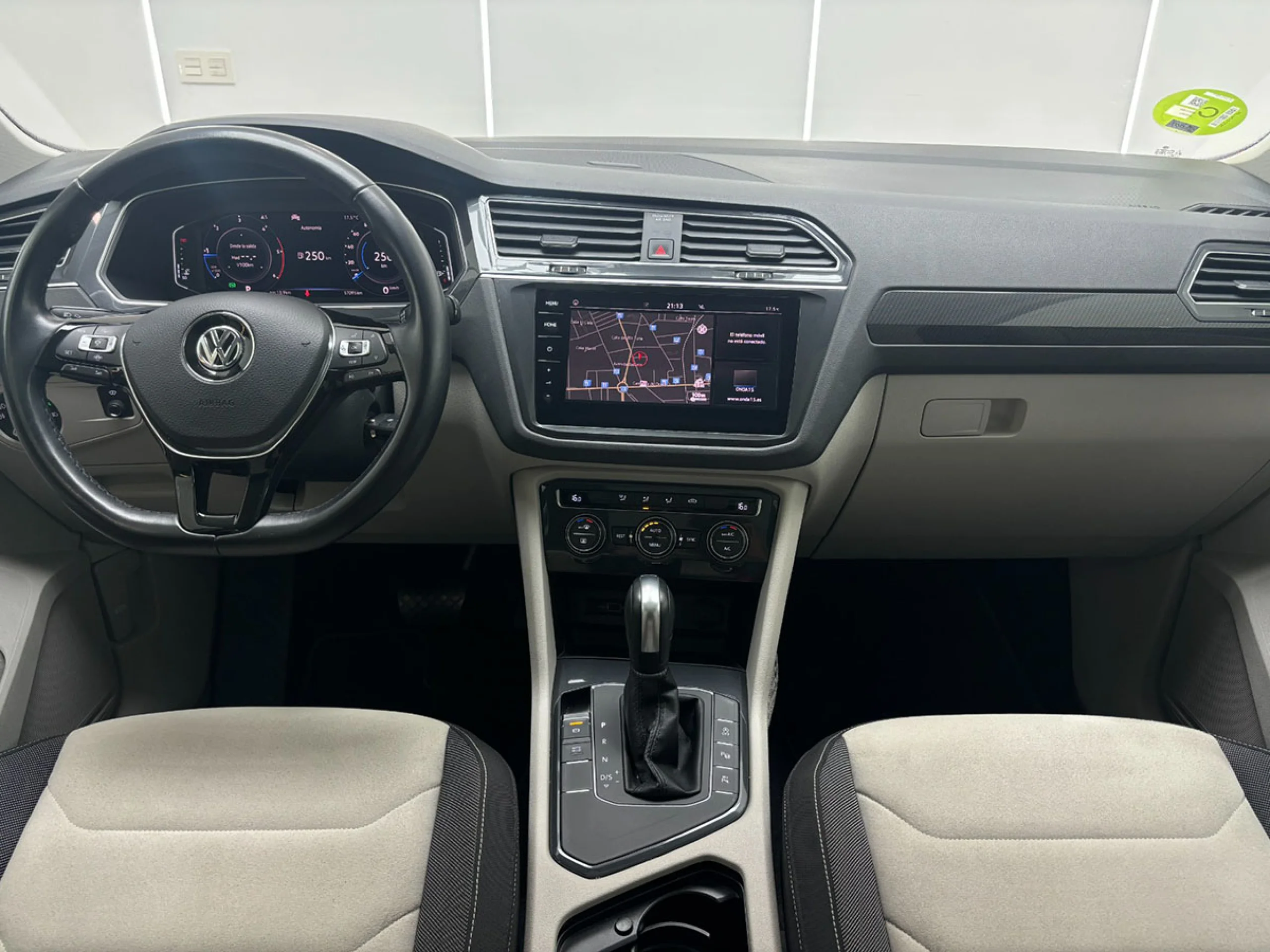 Volkswagen Tiguan Advance 2.0 TDI 110kW 150CV DSG - Foto 8