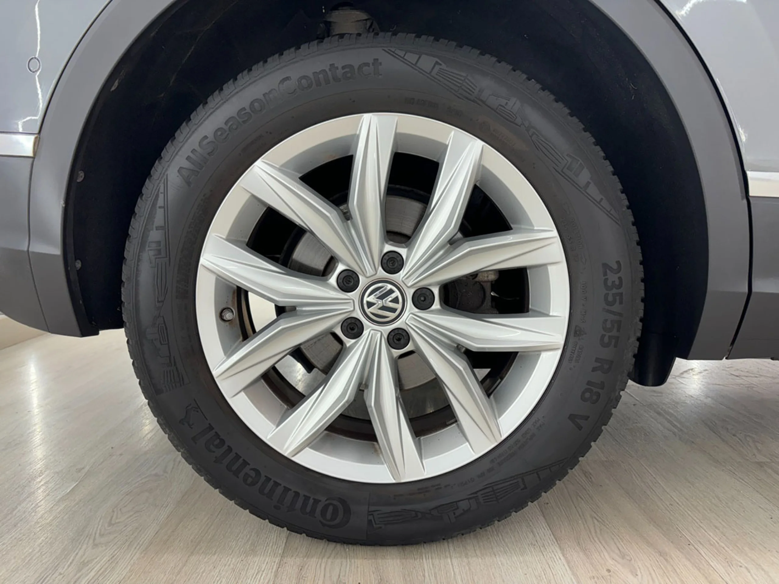 Volkswagen Tiguan Advance 2.0 TDI 110kW 150CV DSG - Foto 13