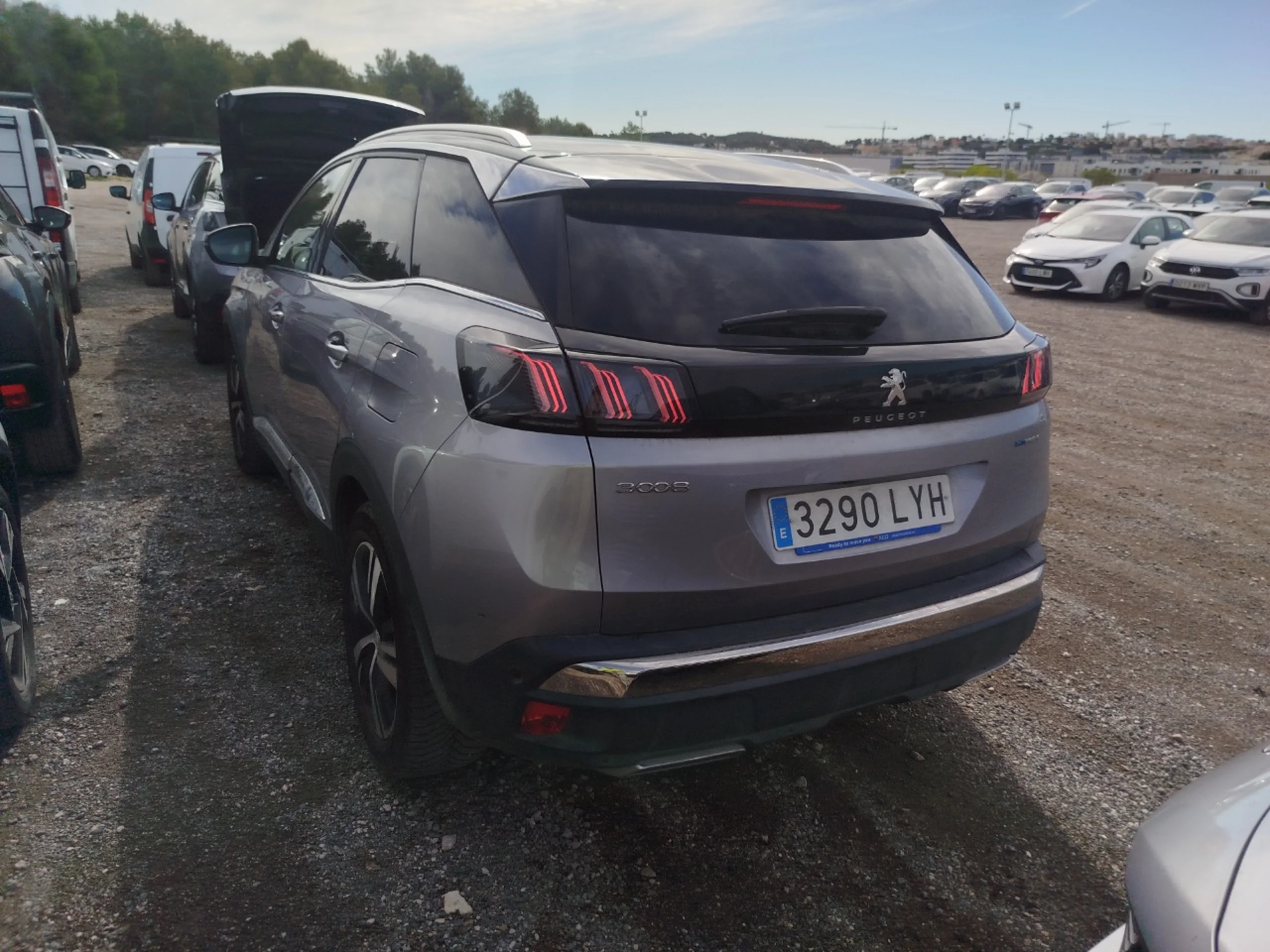 Peugeot 3008 300 e-EAT8 GT - Foto 6