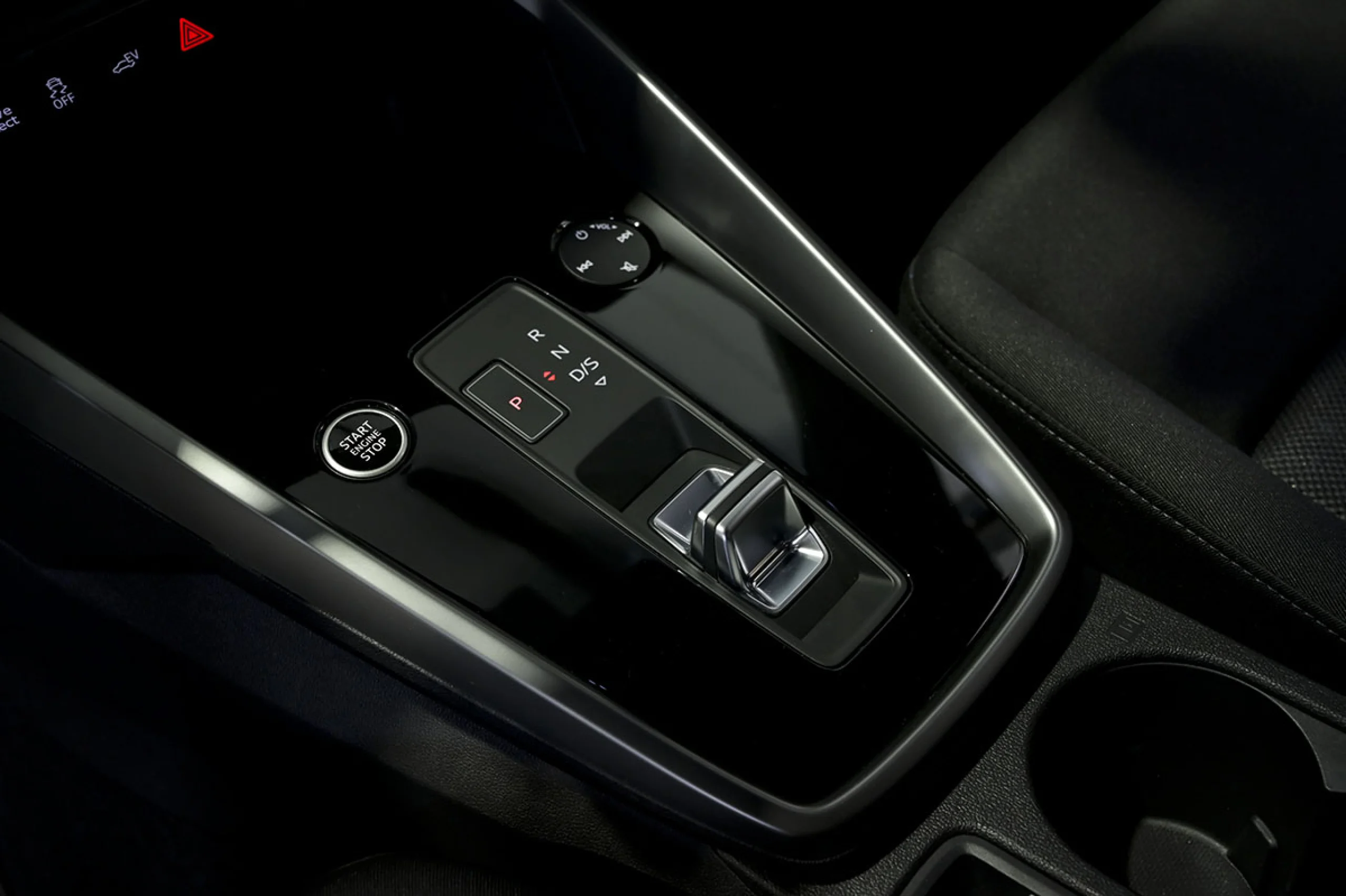 Audi A3 Sportback Advanced 40 TFSI e 150kW S tro - Foto 33