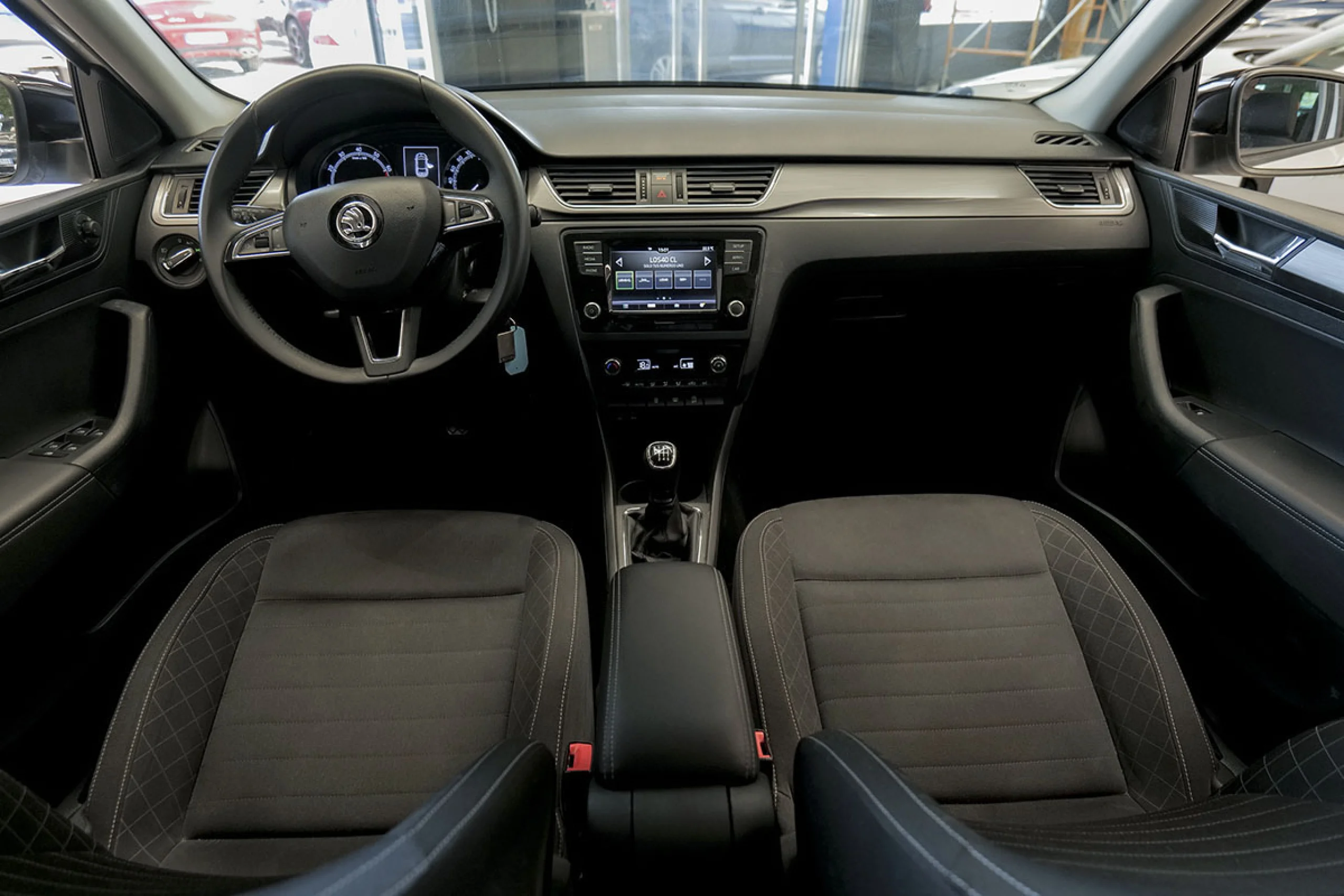 Skoda Rapid 1.0 TSI 81KW 110cv Style - Foto 6