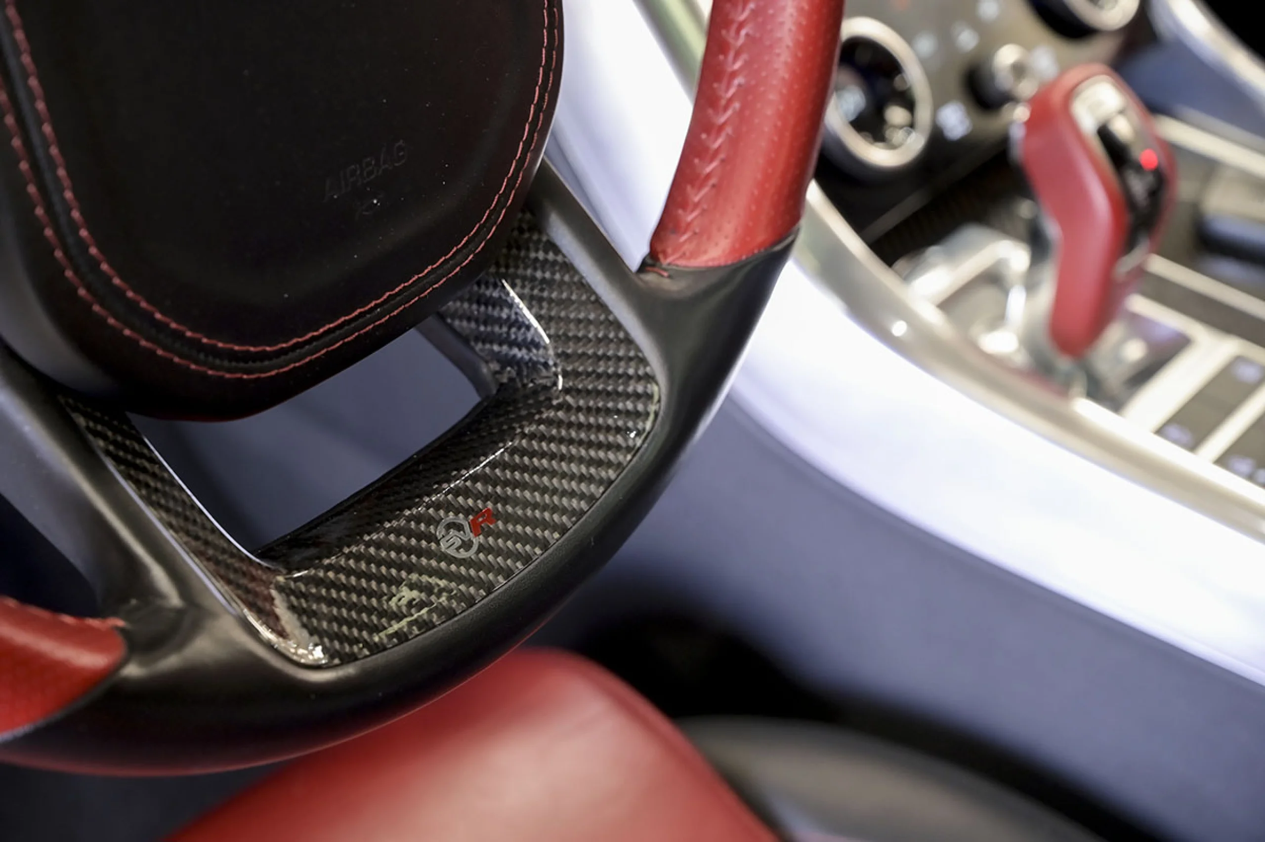 Land Rover Range Rover Sport 5.0 V8 423kW 575CV SVR Carbon Edition - Foto 26