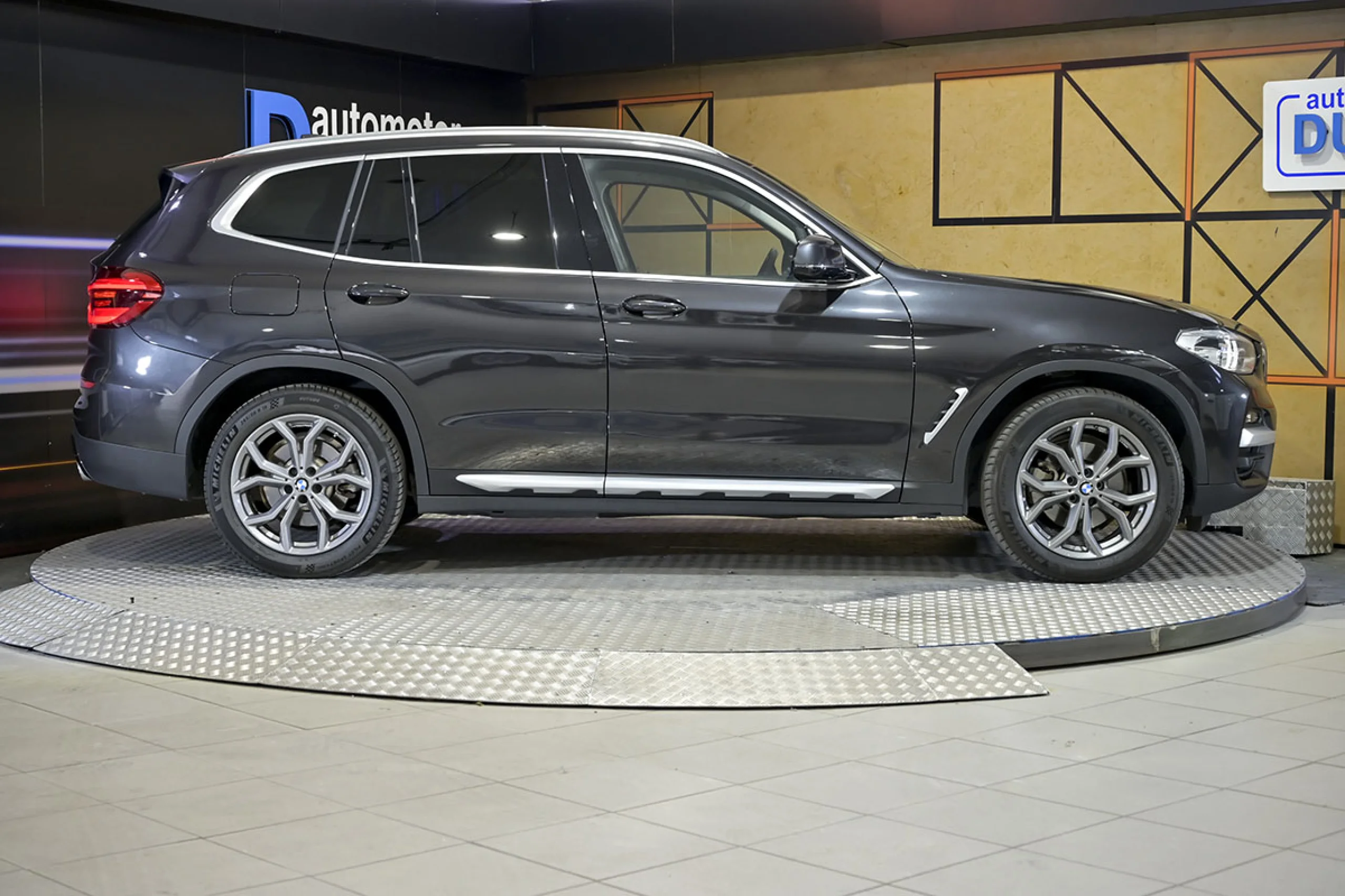 BMW X3 xDrive20d - Foto 19