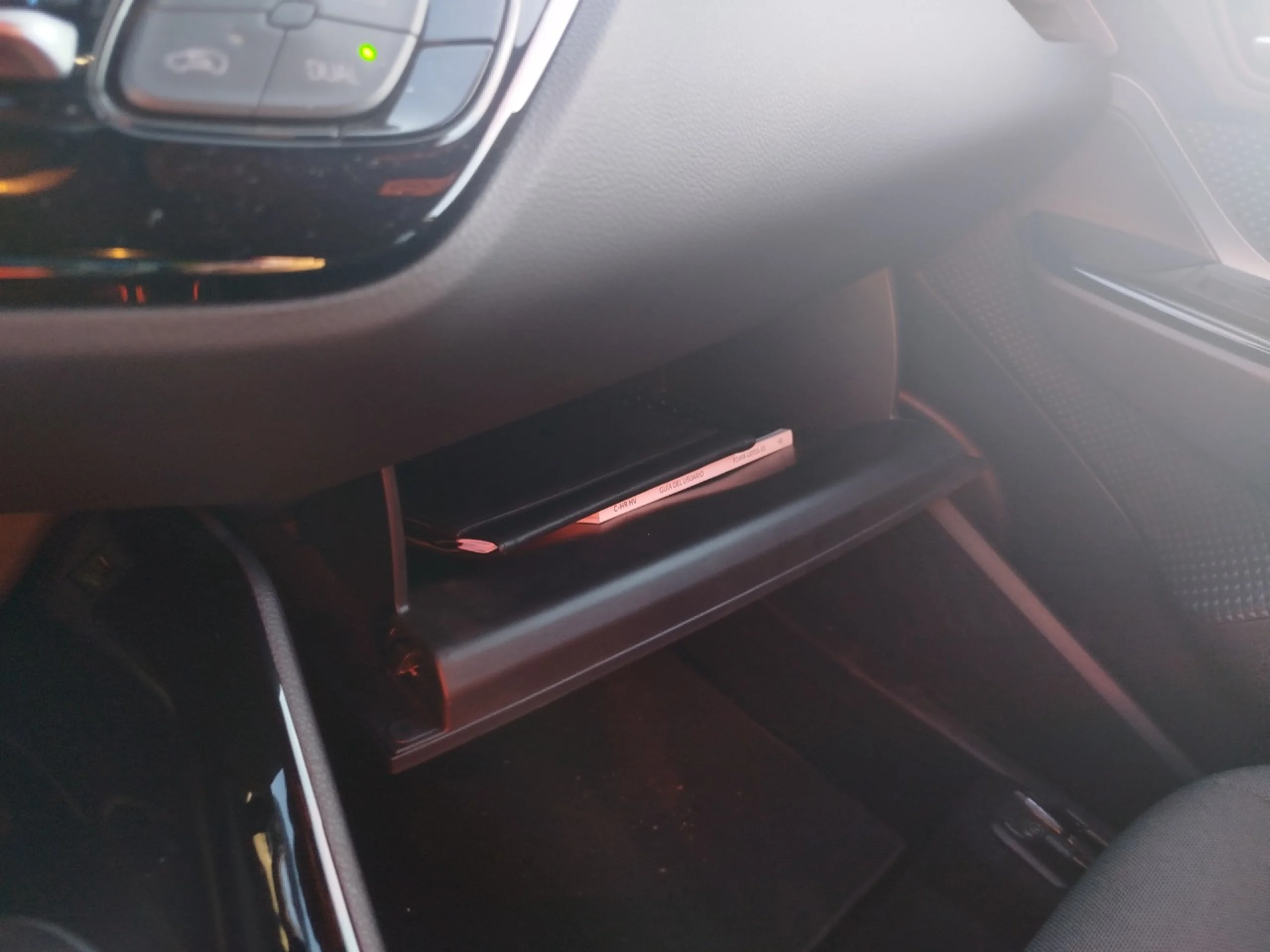 Toyota C-HR 1.8 125H Advance - Foto 8