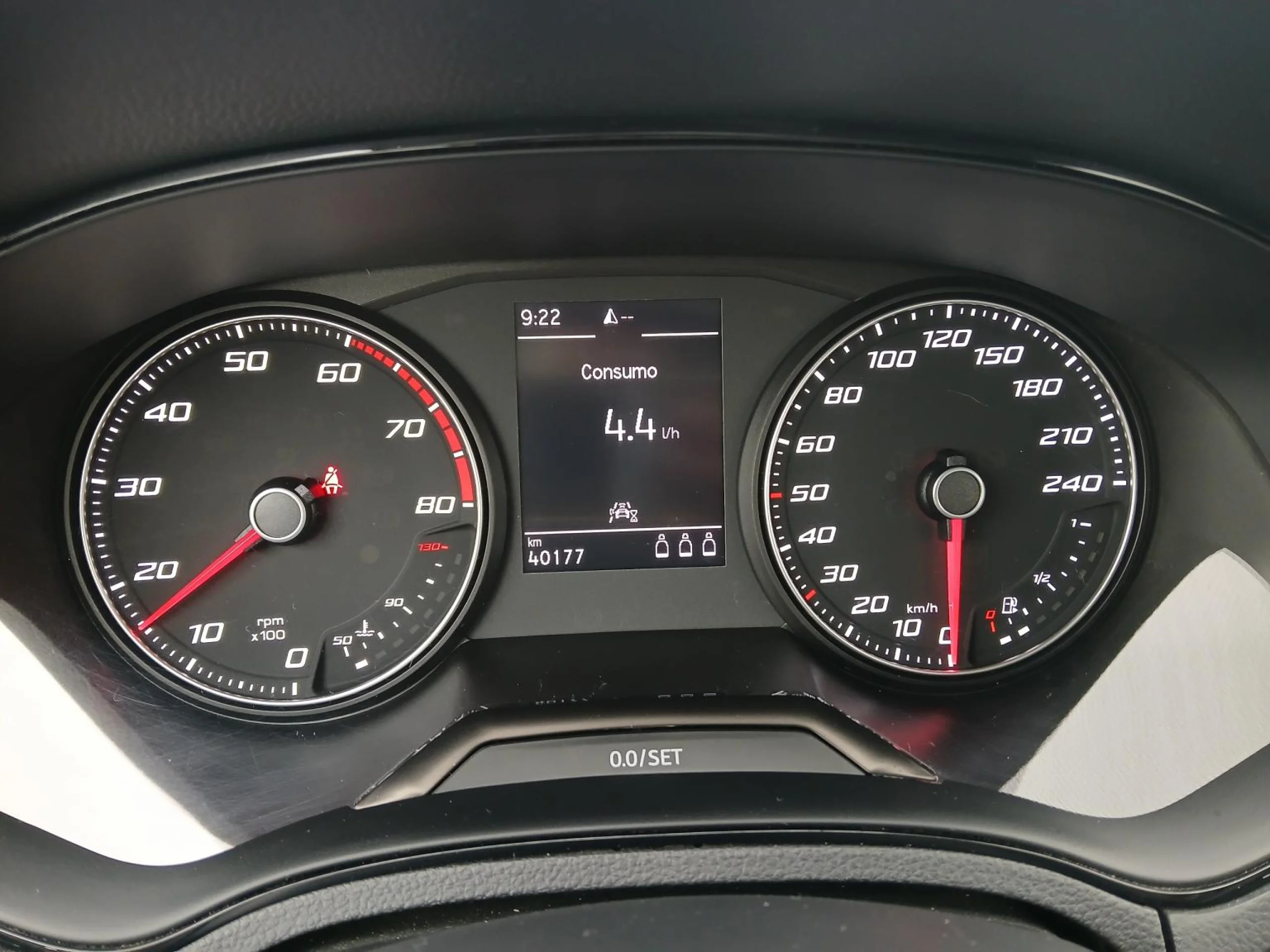 Seat Arona 1.0 TSI 81kW (110CV) Style Go2 - Foto 6