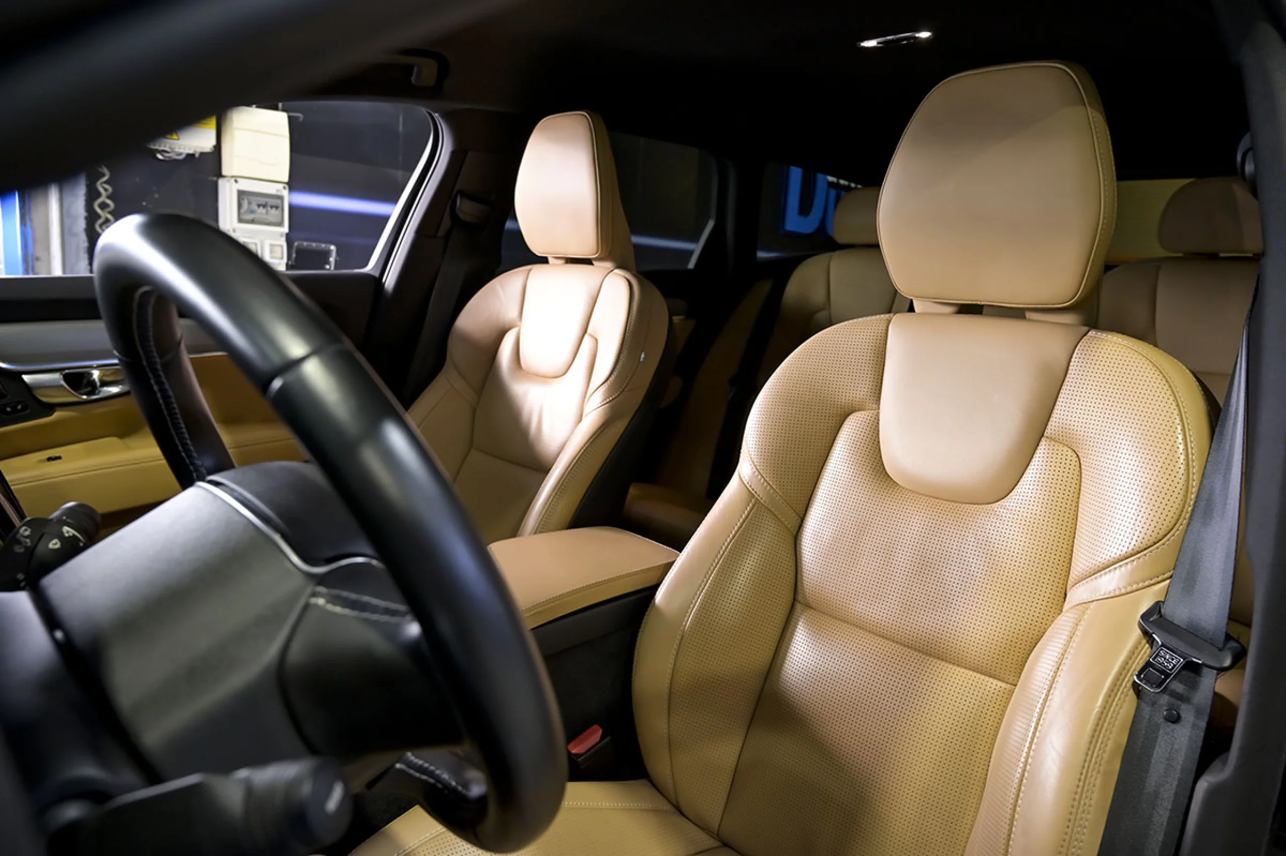 Volvo V90 Cross Country 2.0 D4 AWD Pro Auto - Foto 9