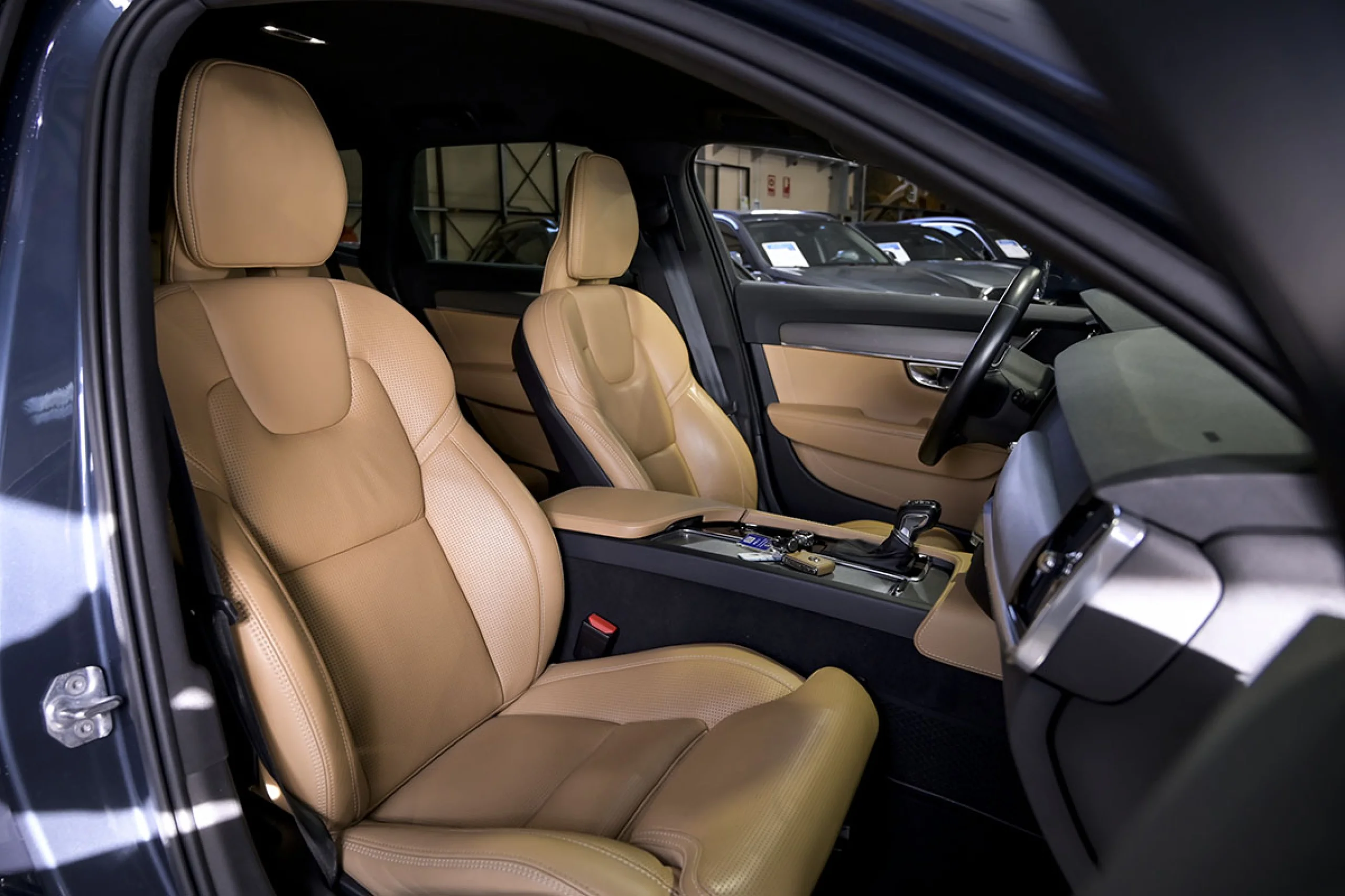 Volvo V90 Cross Country 2.0 D4 AWD Pro Auto - Foto 29