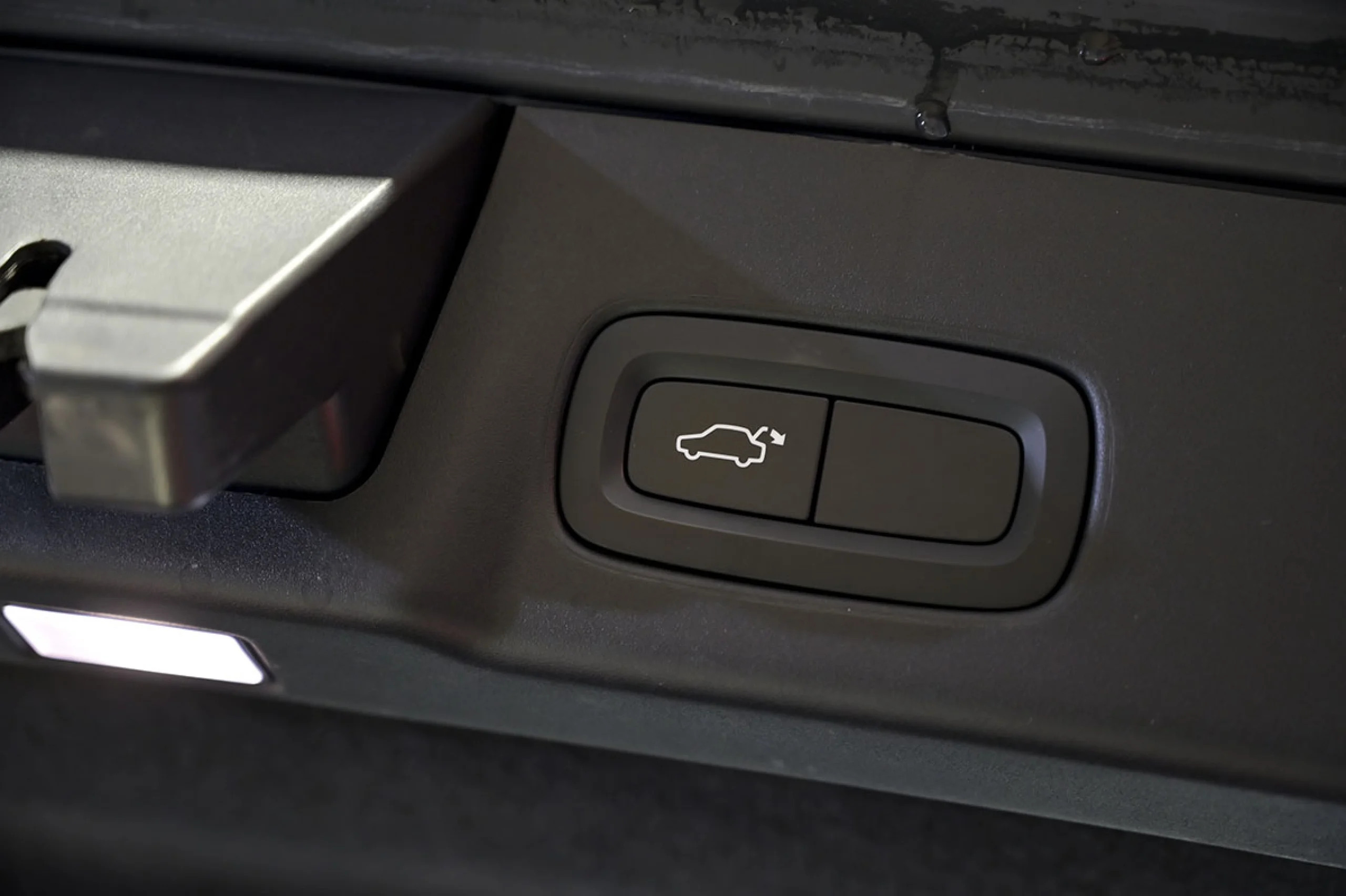 Volvo V90 Cross Country 2.0 D4 AWD Pro Auto - Foto 33