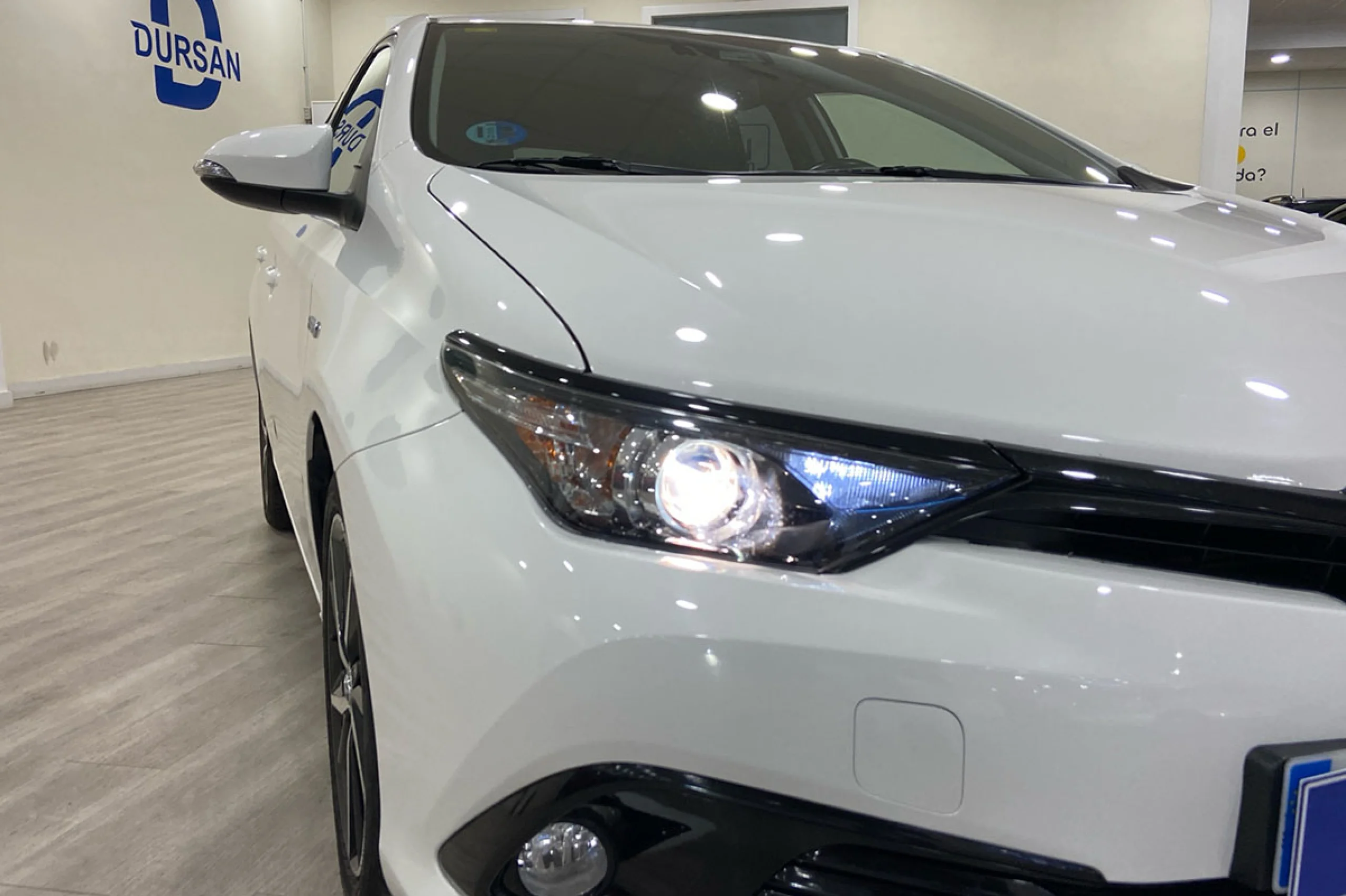 Toyota Auris 1.8 140H Hybrid Feel - Foto 20