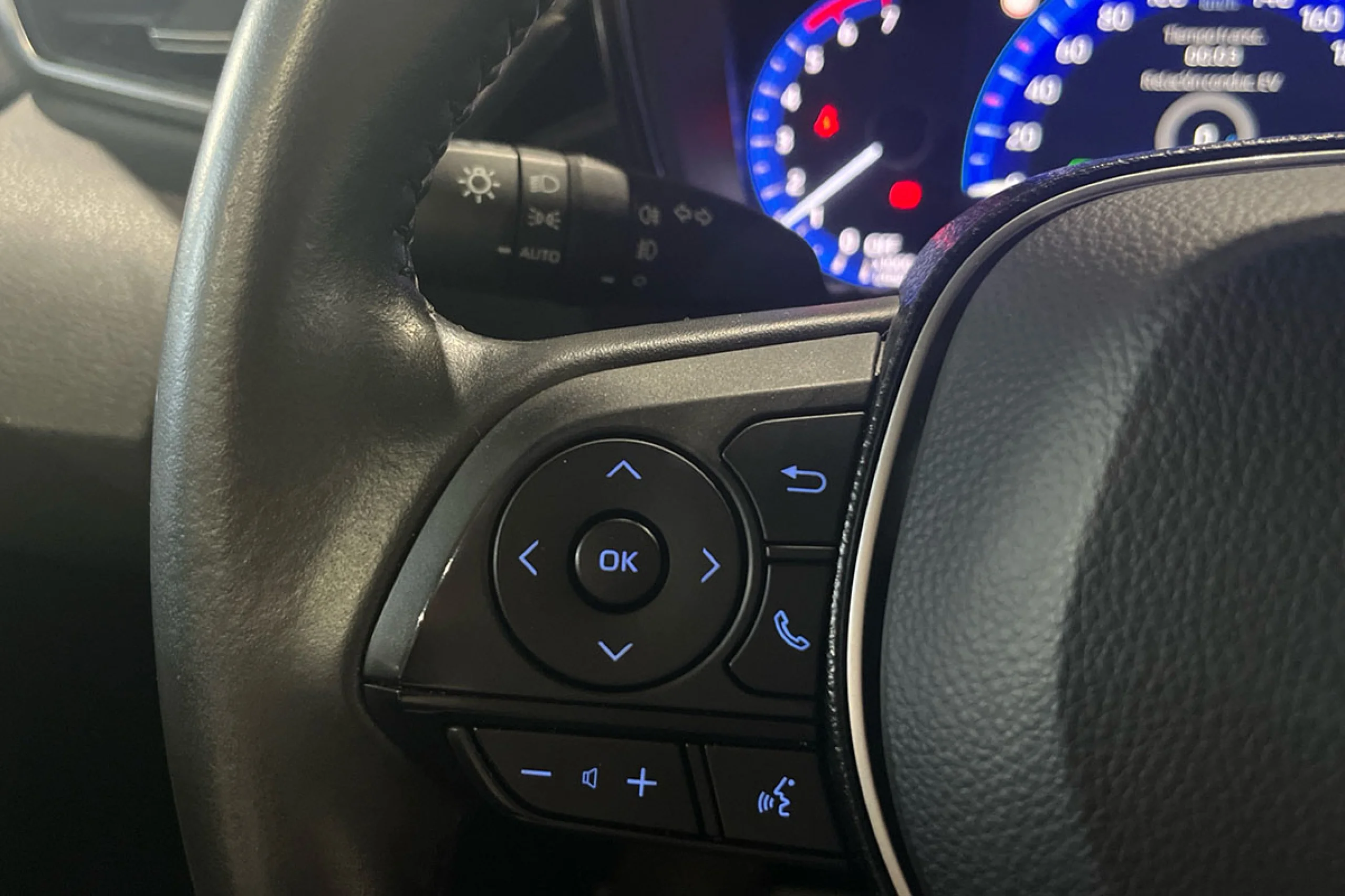 Toyota Corolla 1.8 125H ACTIVE TECH ECVT - Foto 22