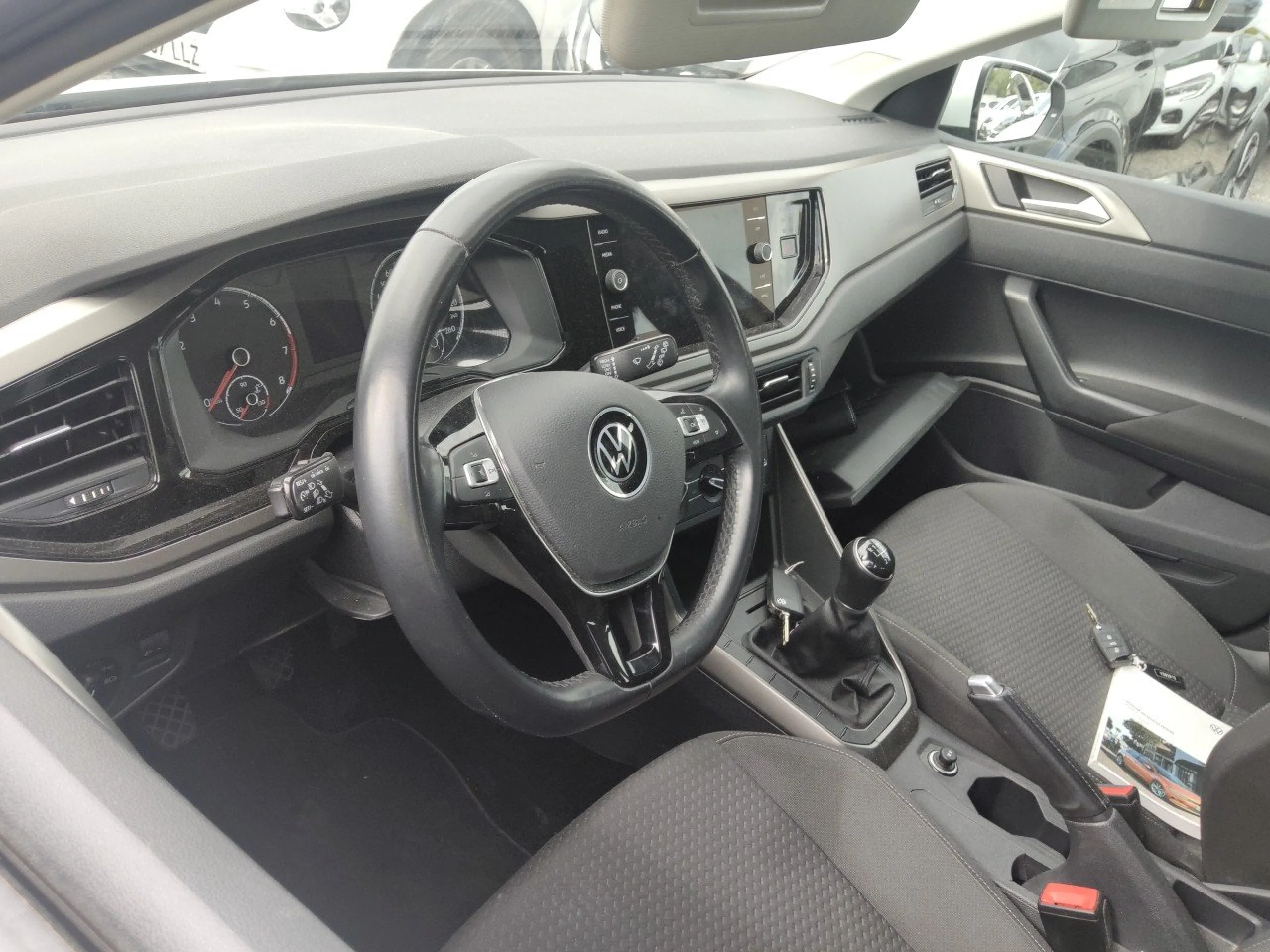 Volkswagen Polo Advance 1.0 TSI 70kW (95CV) - Foto 7