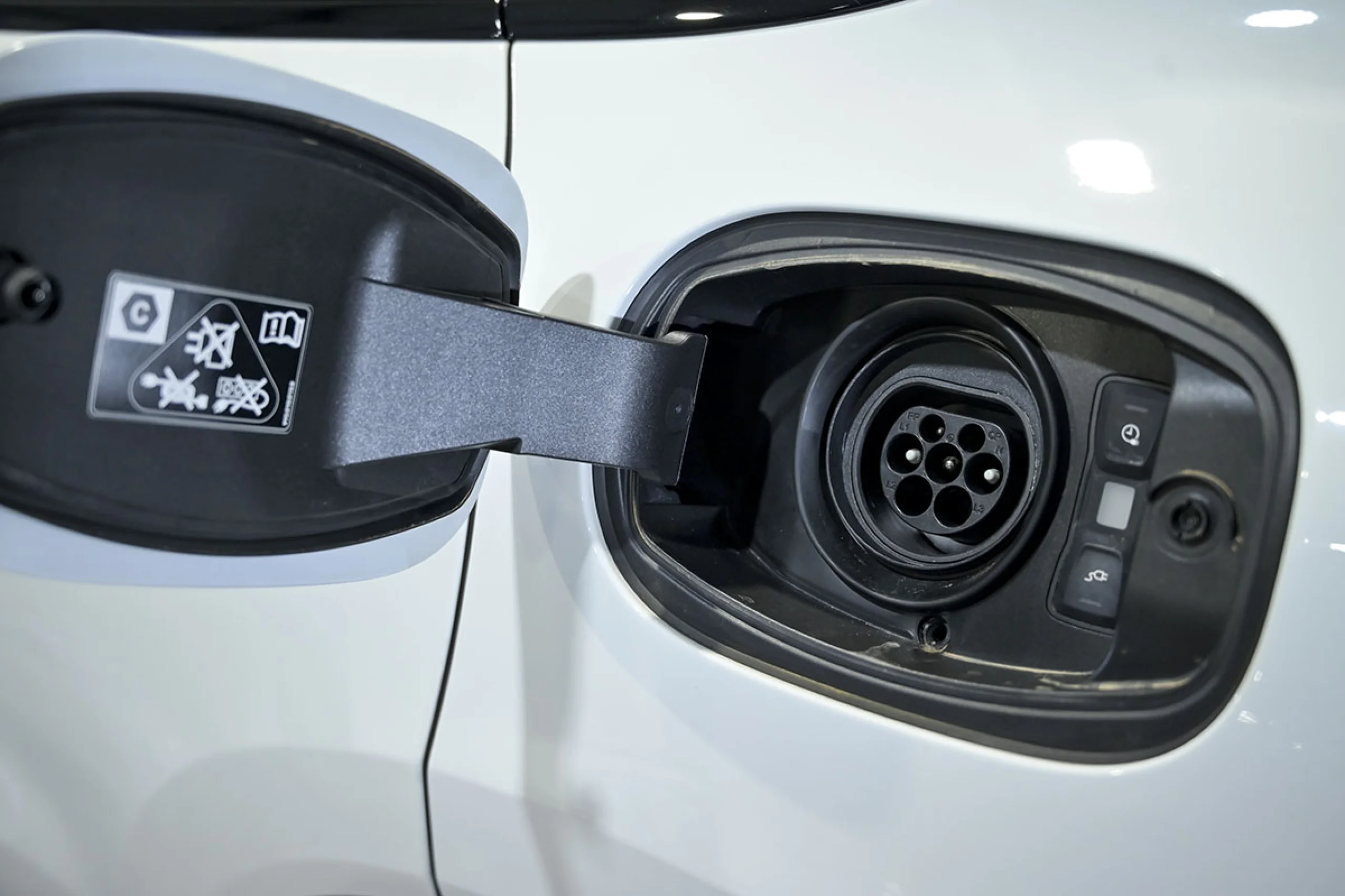 Porsche Cayenne Coupé EHybrid - Foto 21