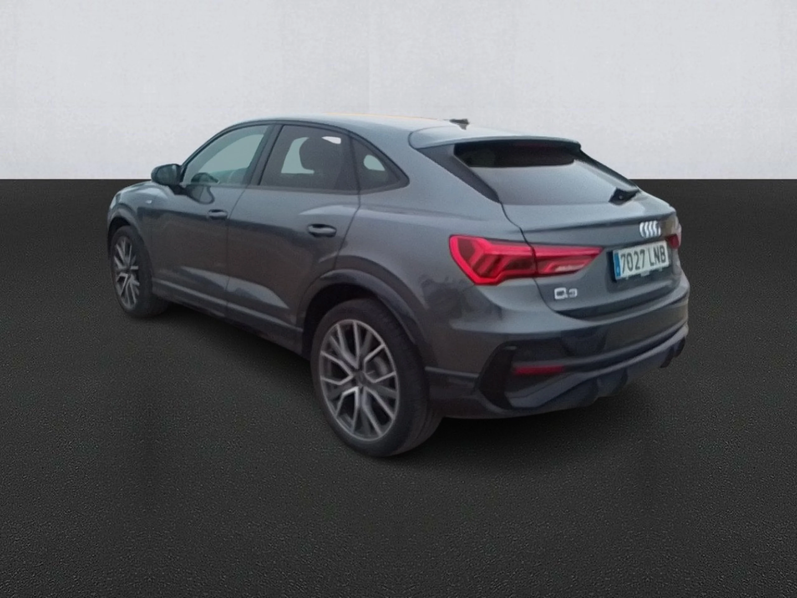 Audi Q3 SPORTBACK Black line 35 TDI 110kW (150CV) S tronic - Foto 6