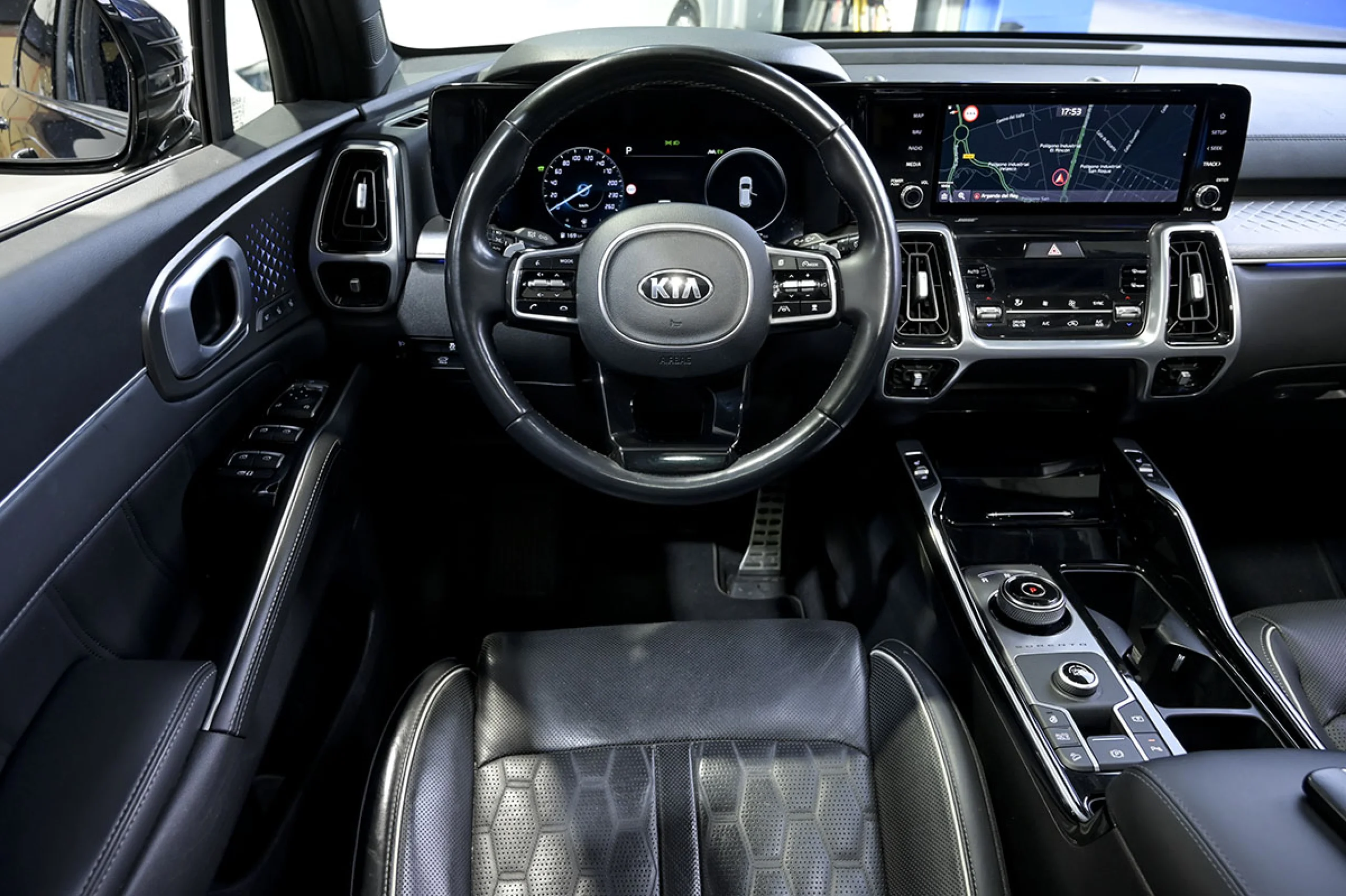 Kia Sorento 1.6 TGDi HEV Emotion 4x2 7pl P.Luxury - Foto 41