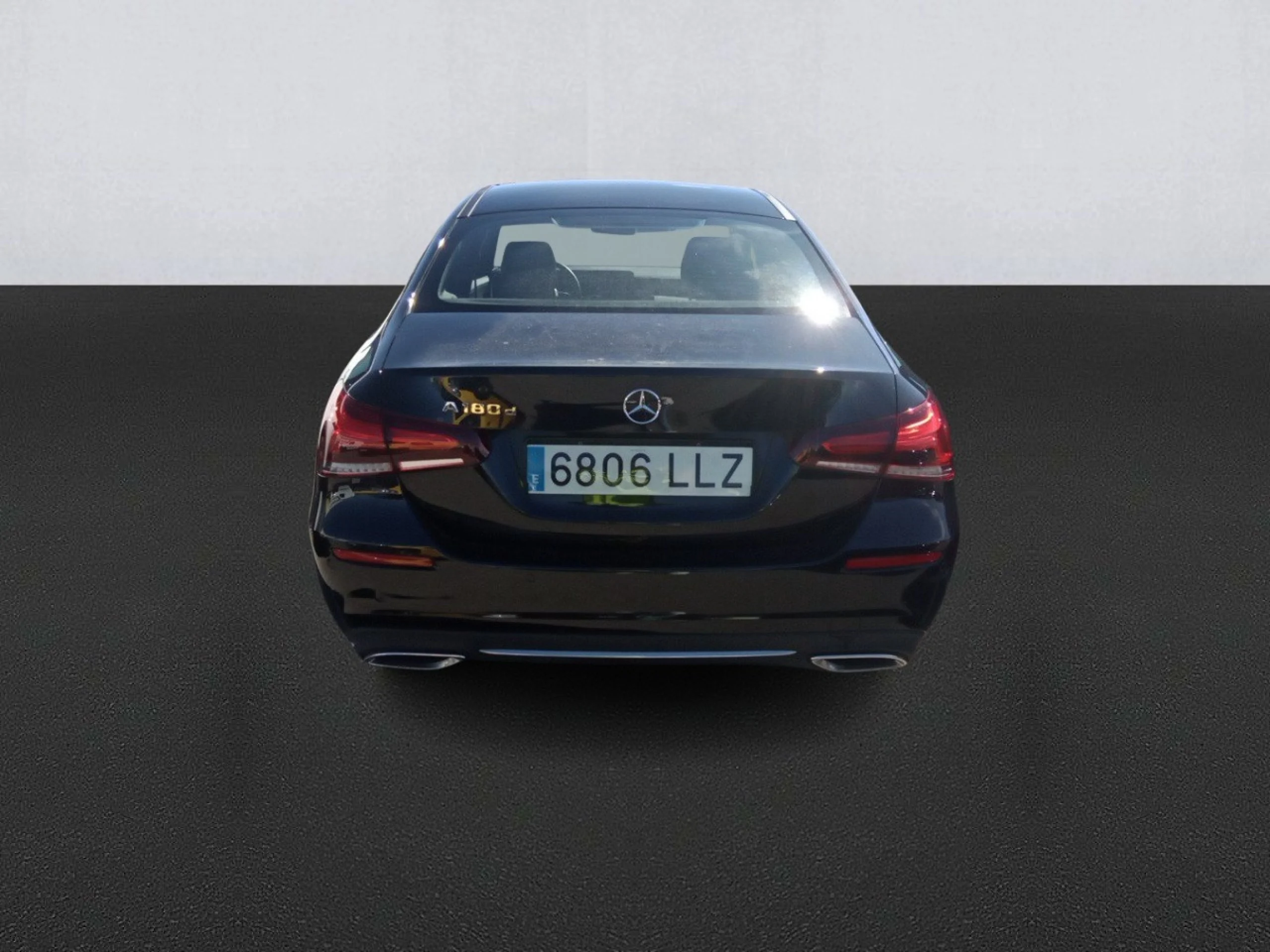 Mercedes-Benz A 180 MERCEDES A-CLASS Sedán A 180 d - Foto 5