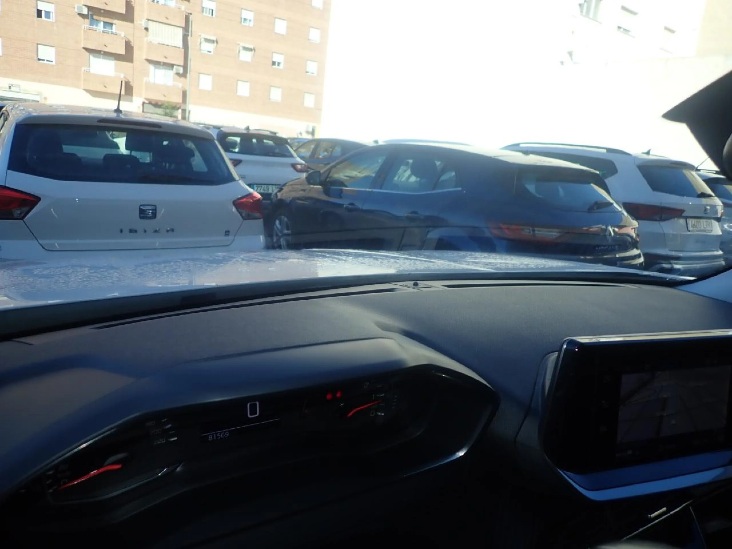 Peugeot 2008 Active Pack BlueHDI 81kW (110CV) - Foto 8