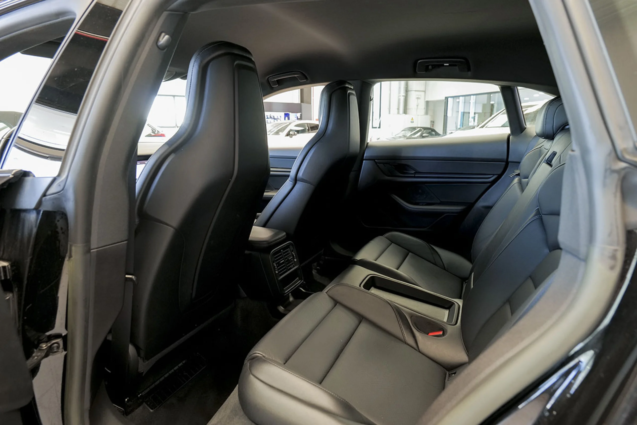 Porsche Taycan Sport Turismo - Foto 13