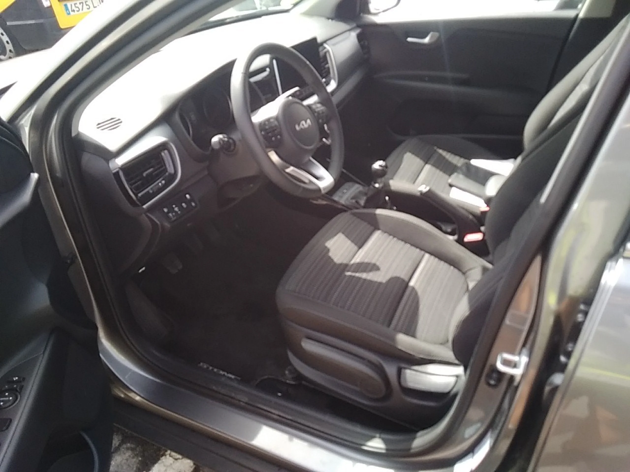 Kia Stonic 1.2 DPi 62kW (84CV) Drive - Foto 7