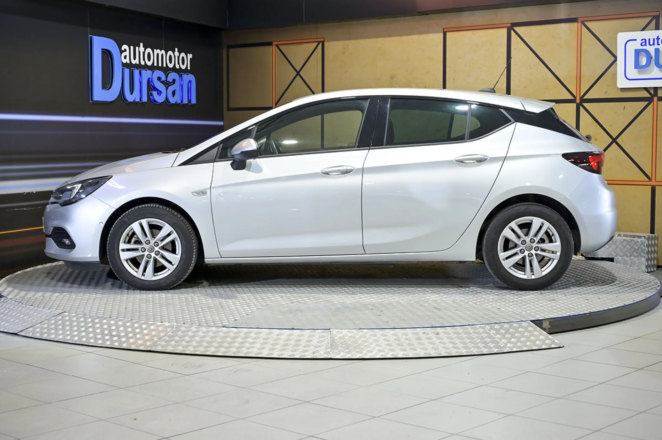 Opel Astra 1.2T SHL 81kW 110CV GS Line - Foto 19