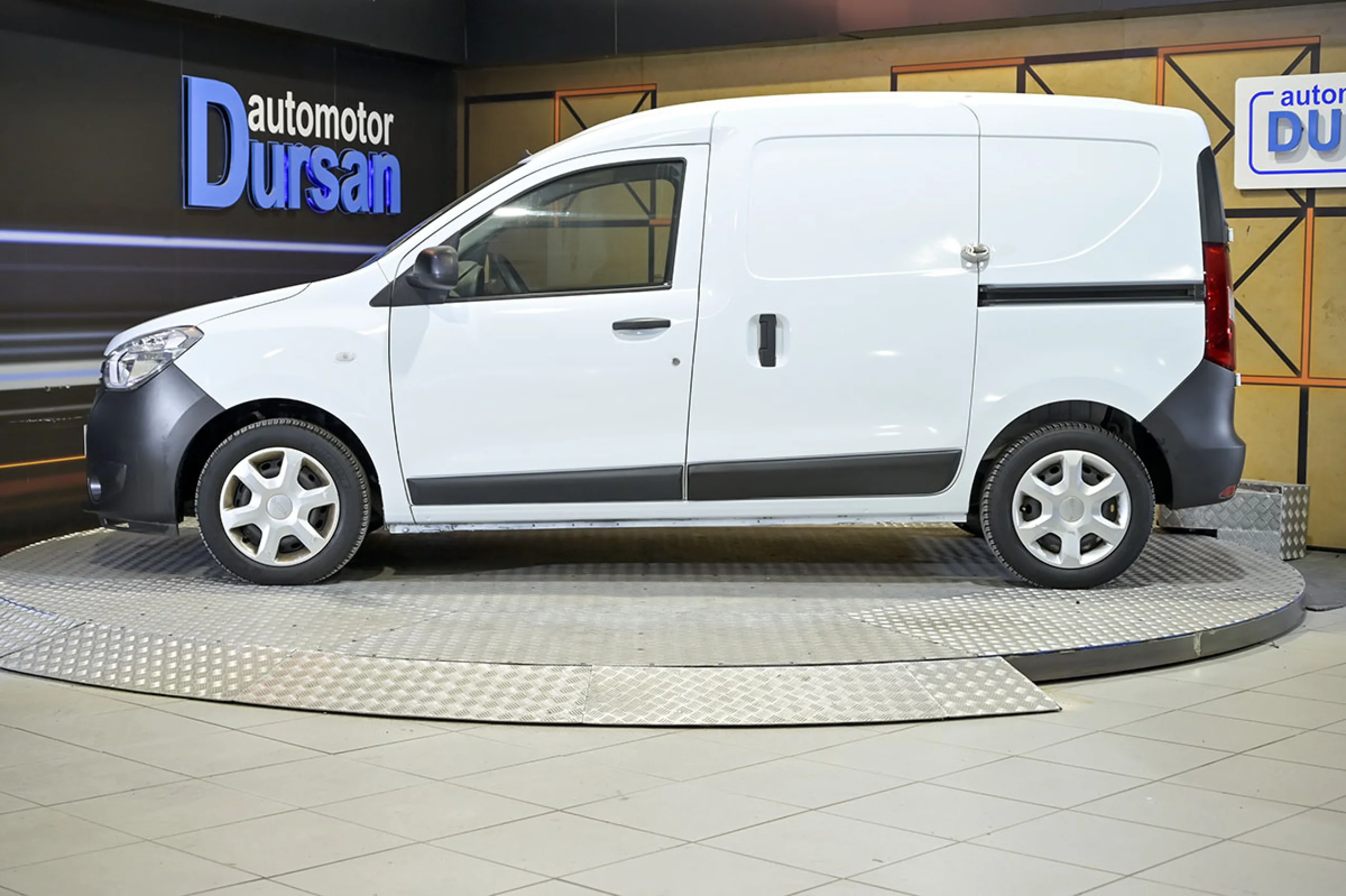 Dacia Dokker Essential Blue dCi 70kW 95CV N1 - Foto 16