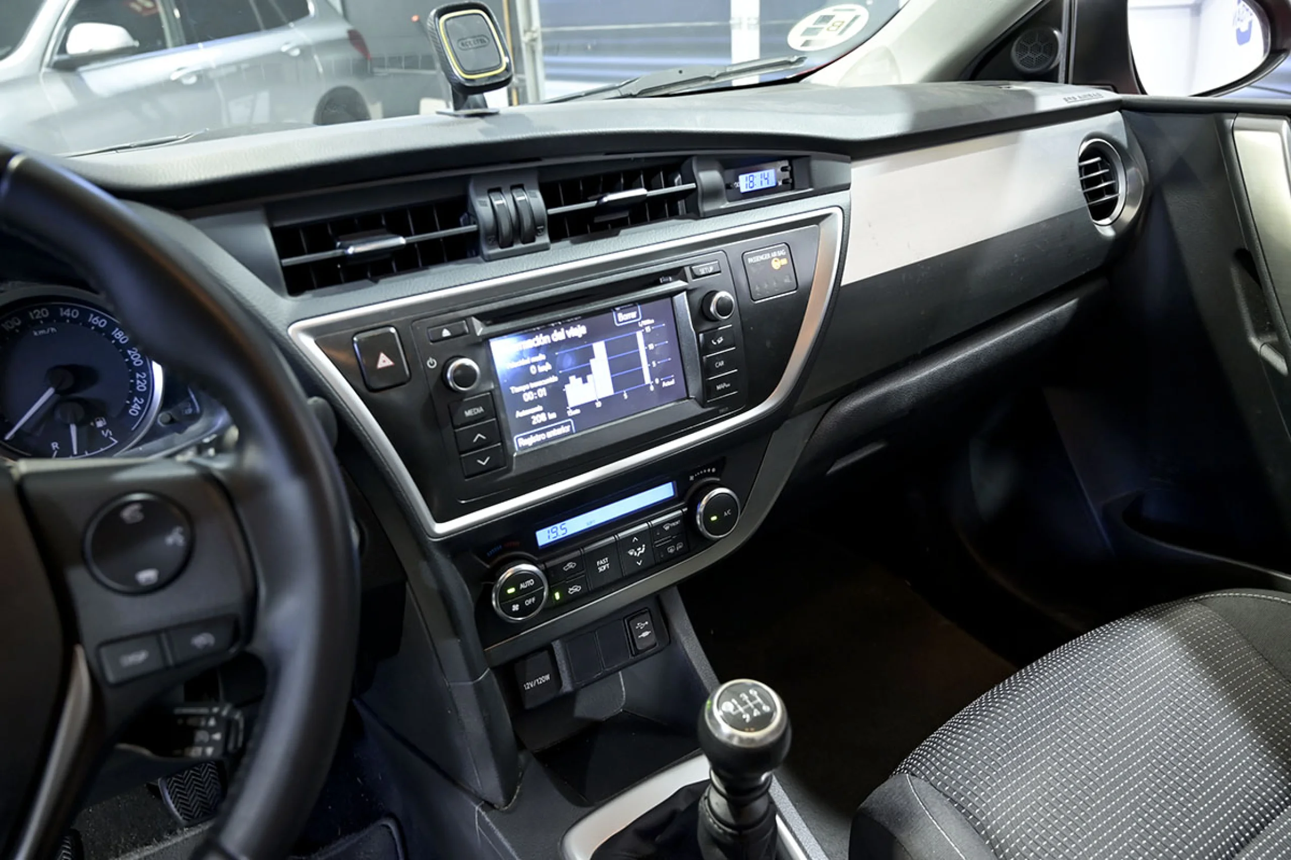 Toyota Auris 120D Active - Foto 26