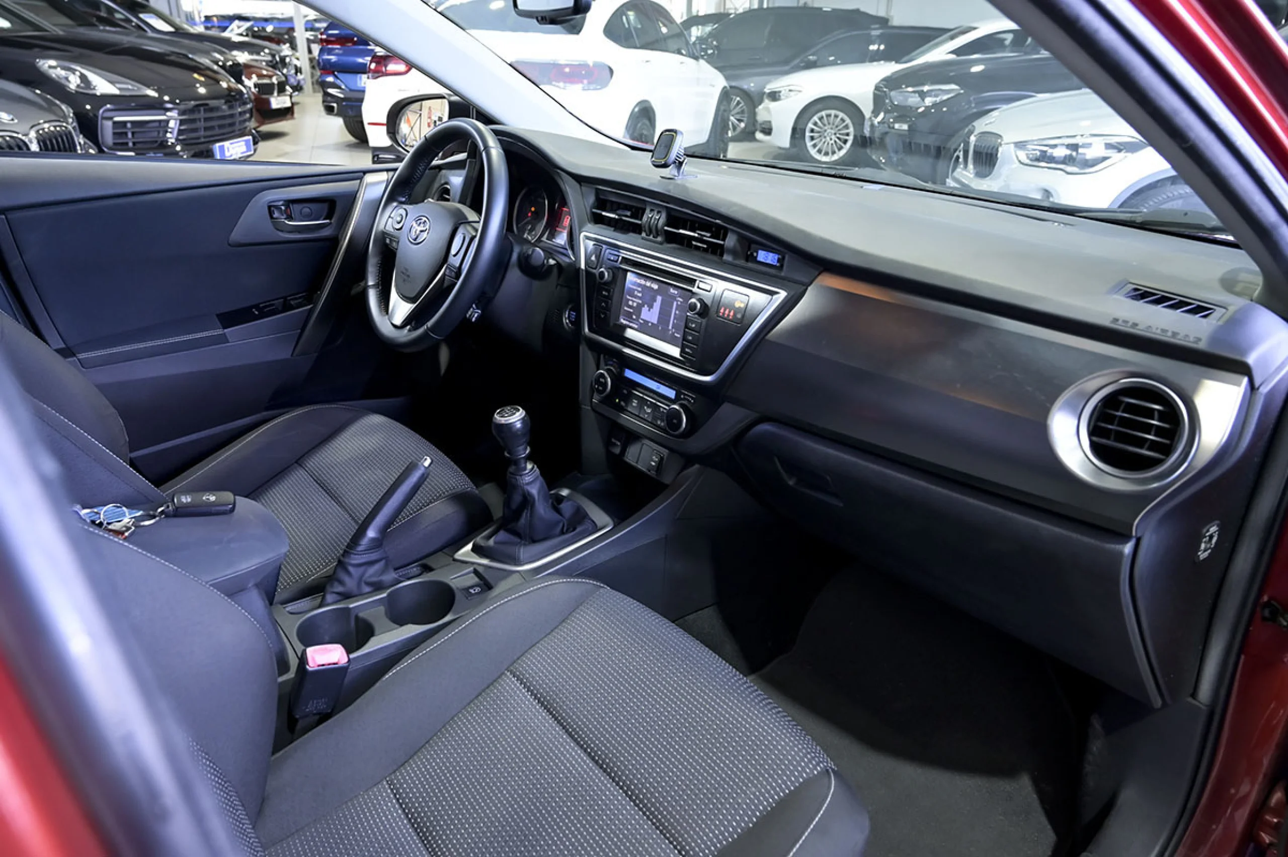 Toyota Auris 120D Active - Foto 29