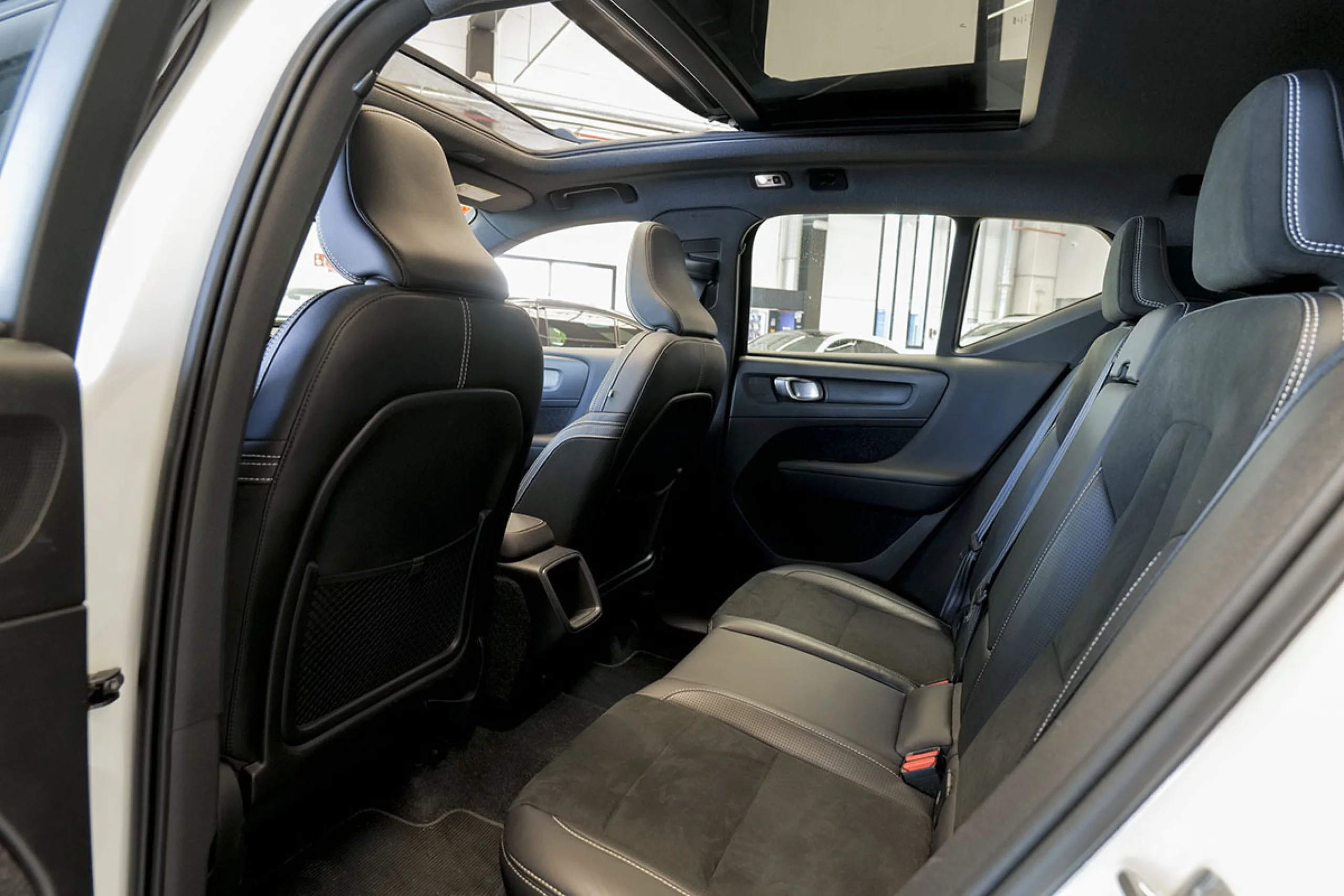 Volvo XC 40 XC40 2.0 T4 RDesign Auto - Foto 14