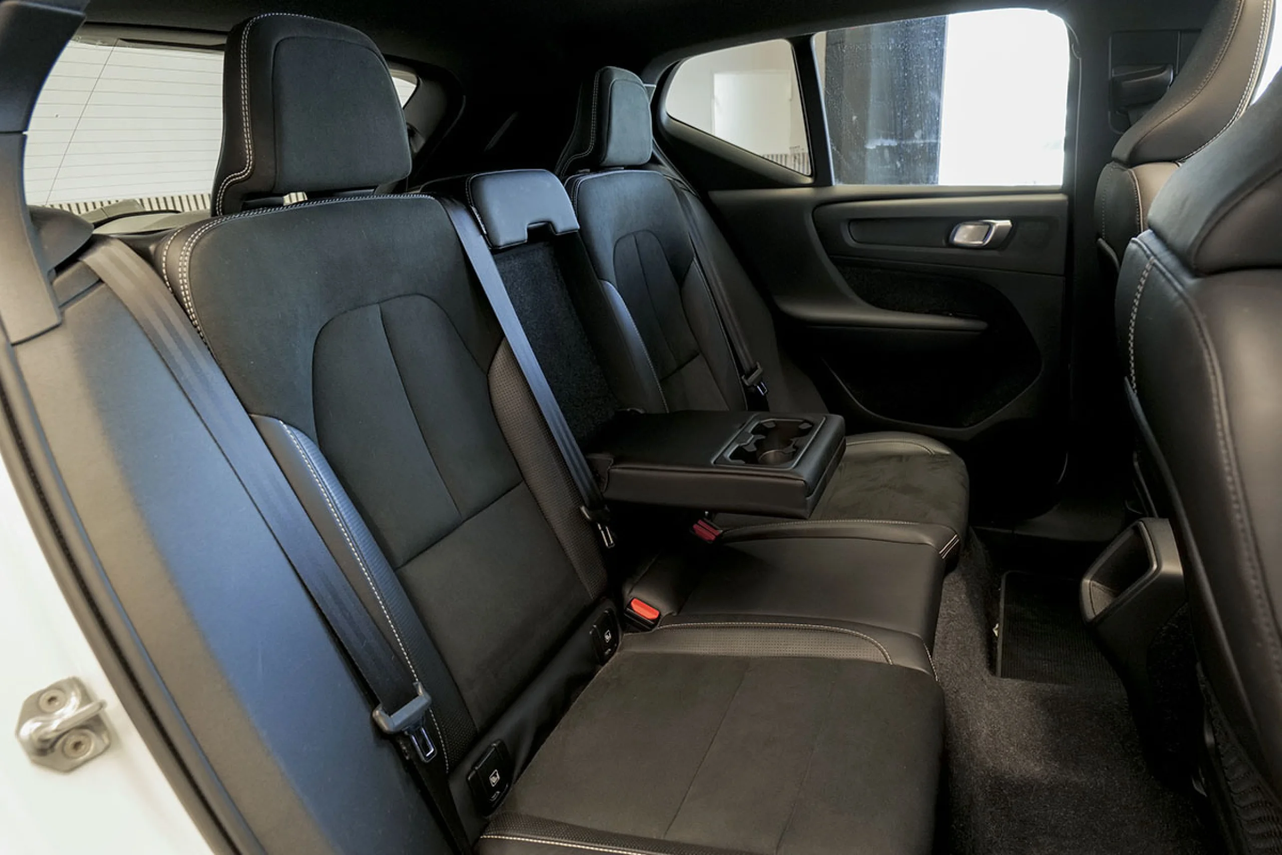 Volvo XC 40 XC40 2.0 T4 RDesign Auto - Foto 16