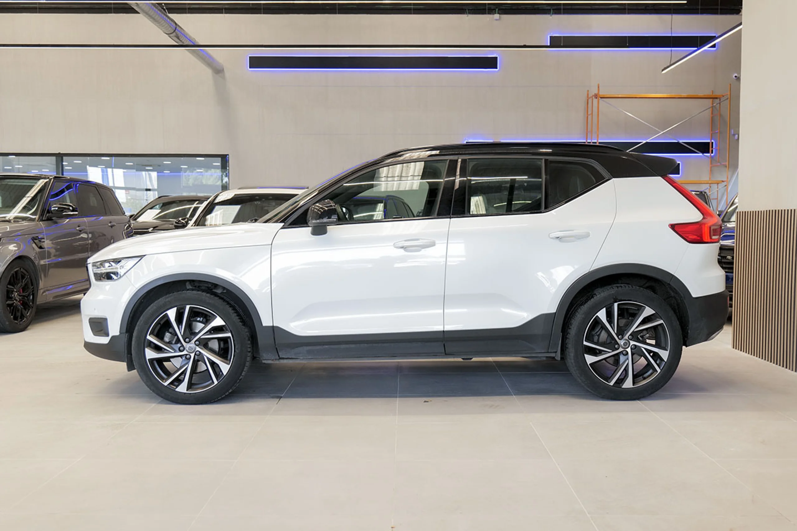 Volvo XC 40 XC40 2.0 T4 RDesign Auto - Foto 17