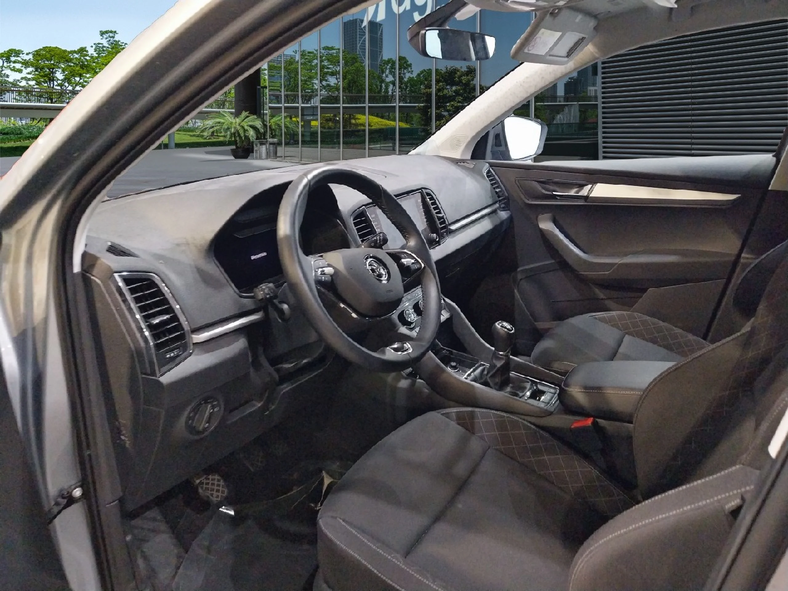 Skoda Karoq 1.5 TSI 110kW (150CV) ACT Ambition - Foto 7