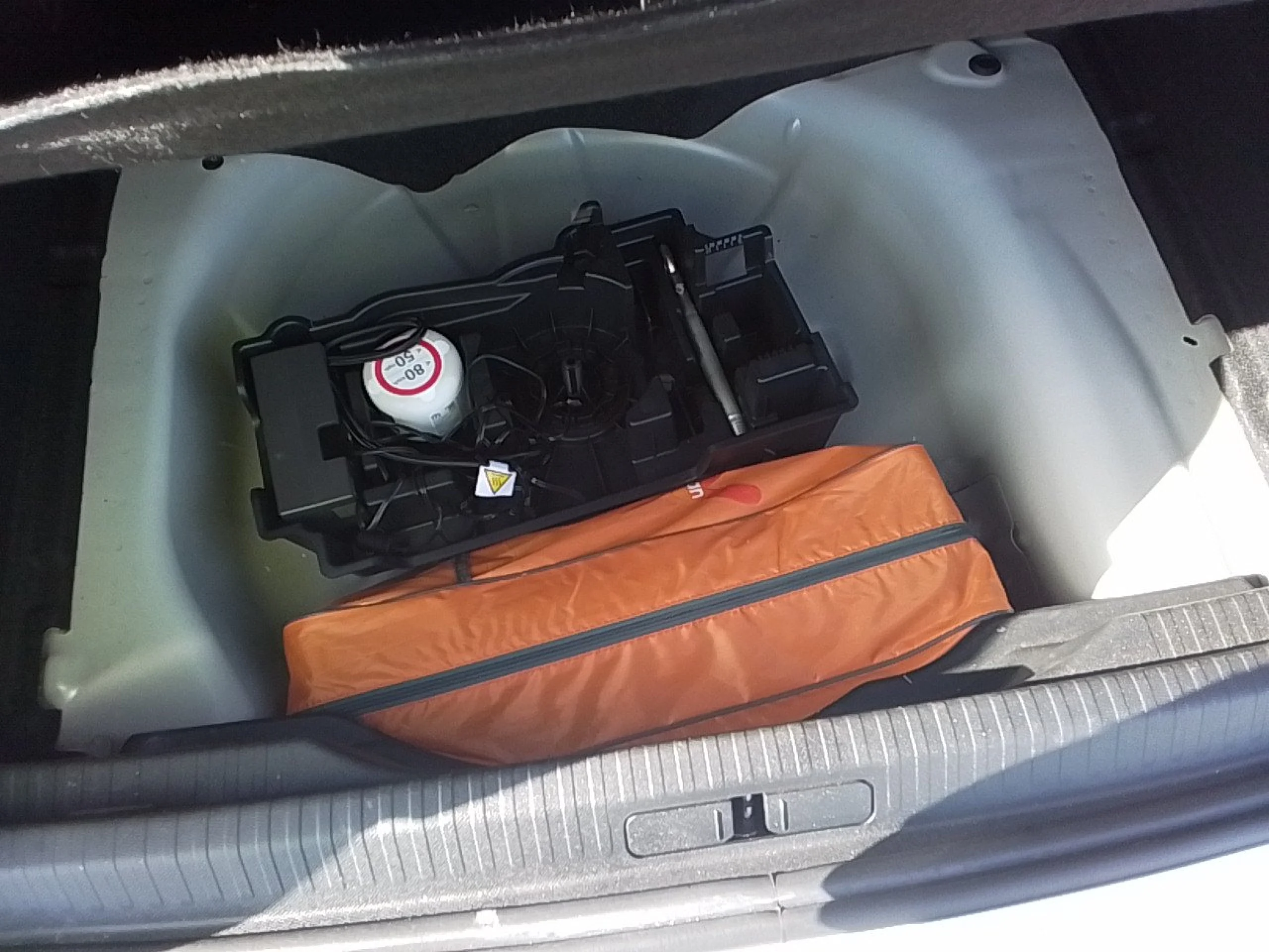 Citroen C4 BlueHDi 110 S&amp;S Live Pack - Foto 8