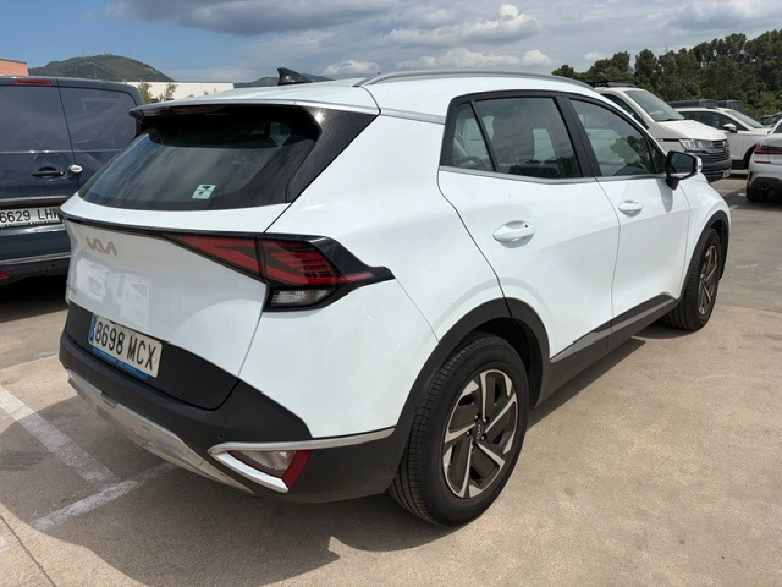Kia Sportage 1.6 CRDi MHEV 100kW (136CV) Drive 4x2 - Foto 4