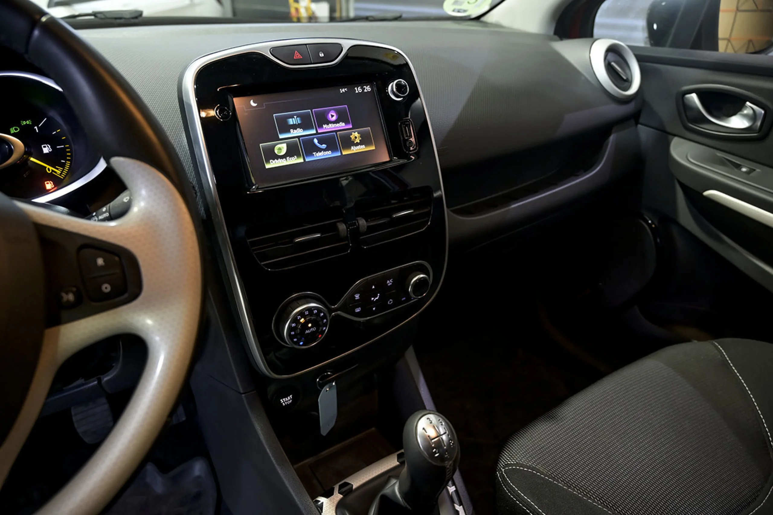 Renault Clio Dynamique Energy TCe 90 SS eco2 - Foto 27