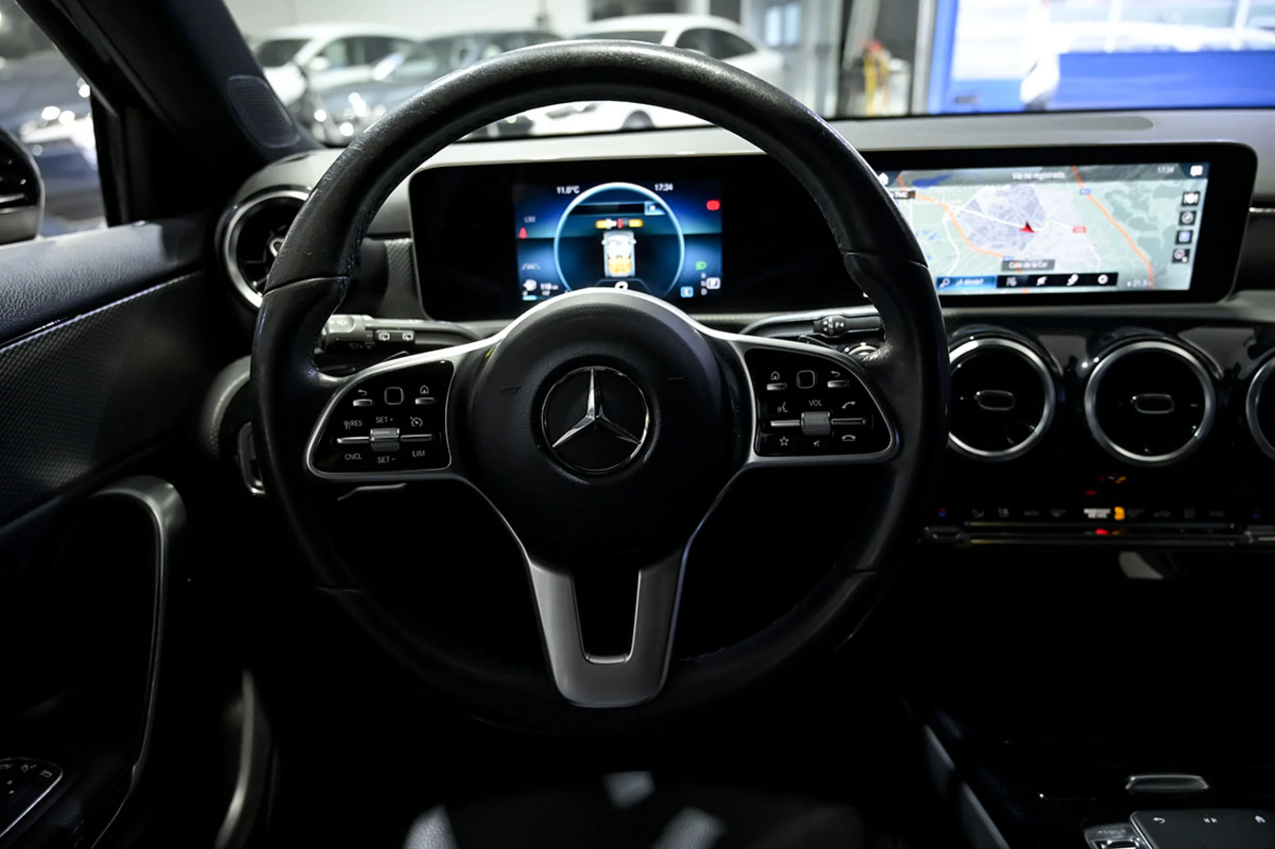 Mercedes-Benz A 180 MERCEDES-BENZ Clase A A 180 d - Foto 31