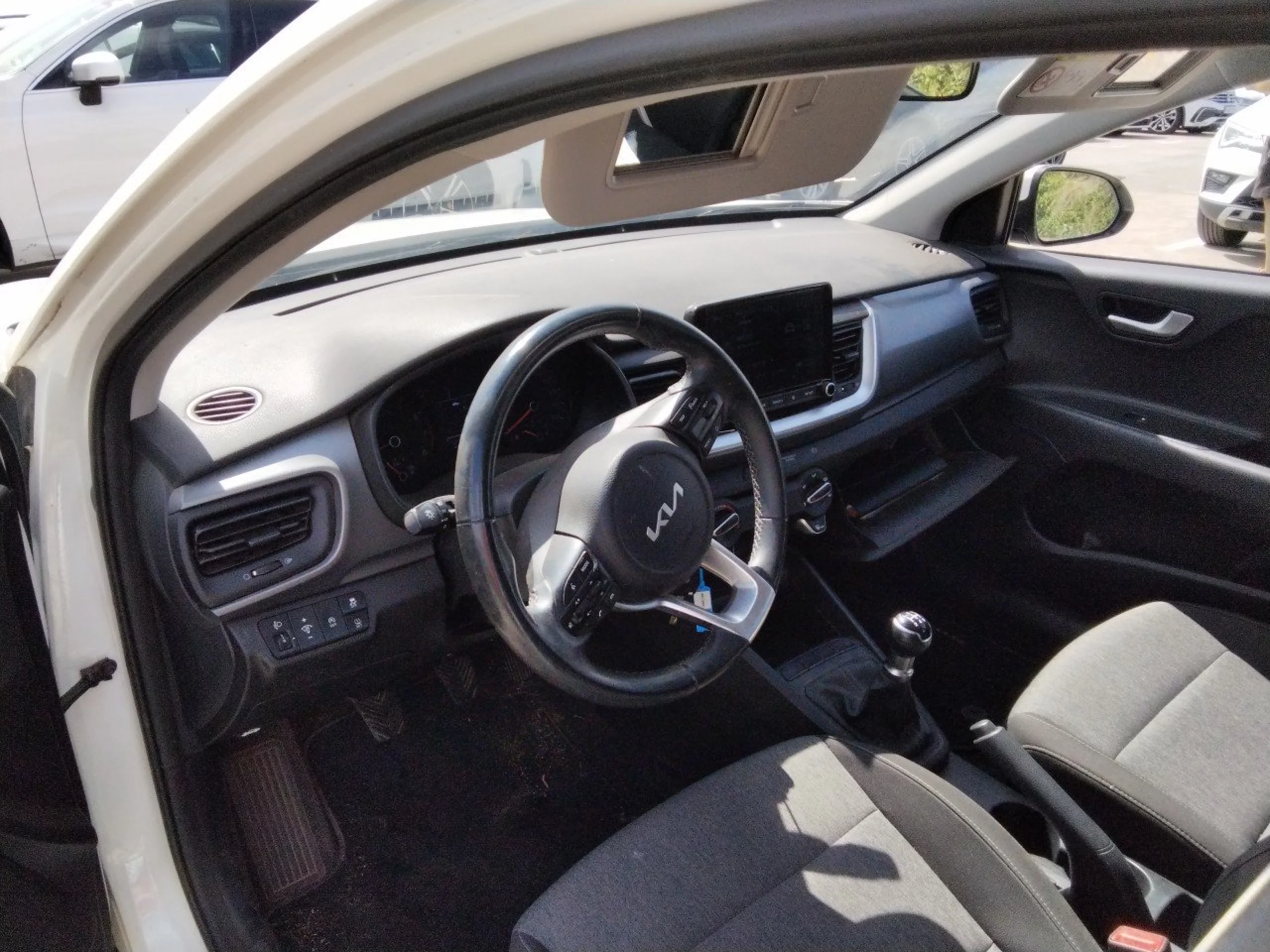 Kia Stonic 1.2 DPi 62kW (84CV) Concept - Foto 7