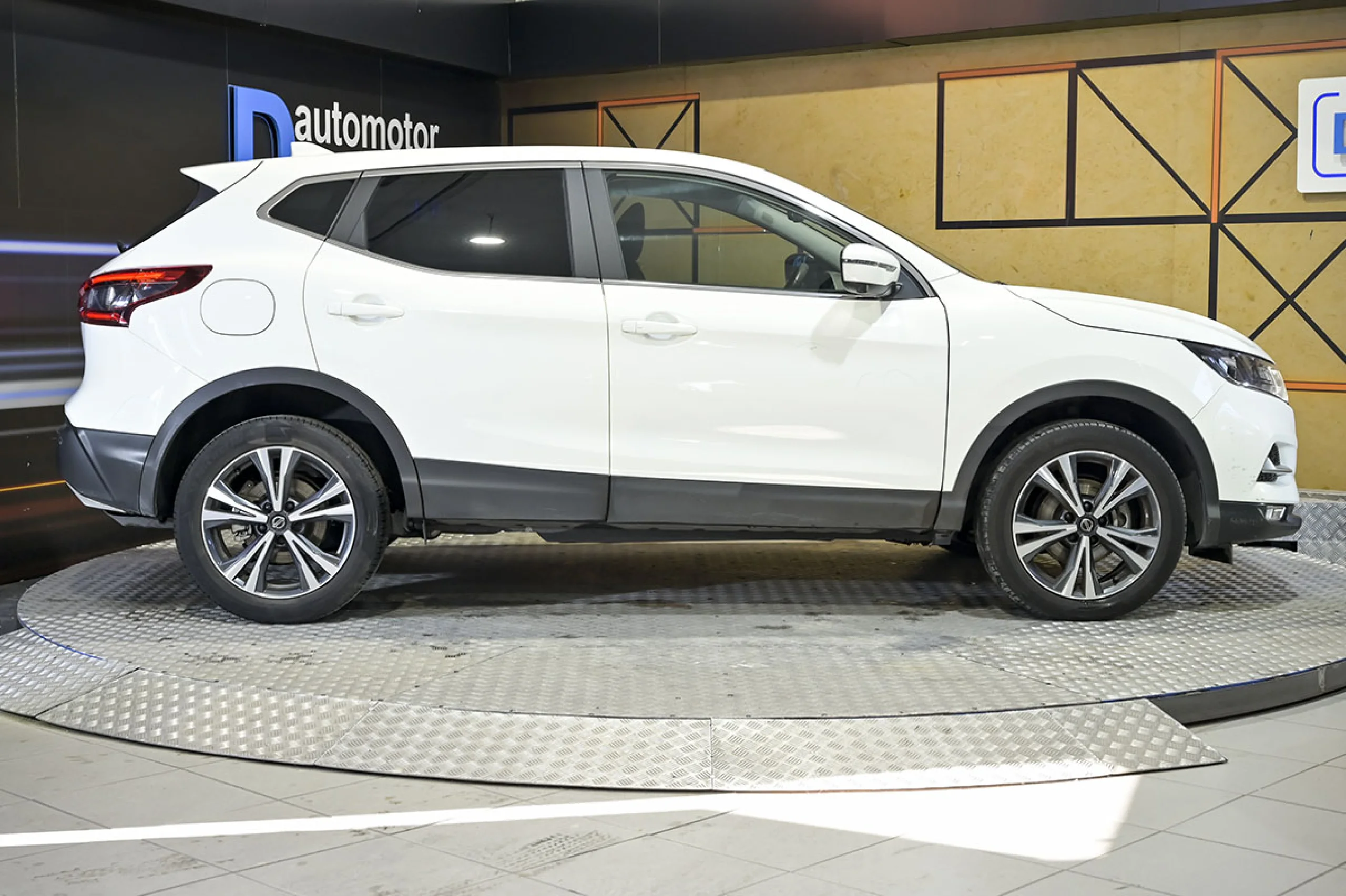 Nissan Qashqai dCi 150CV 110kW NCONNECTA - Foto 19