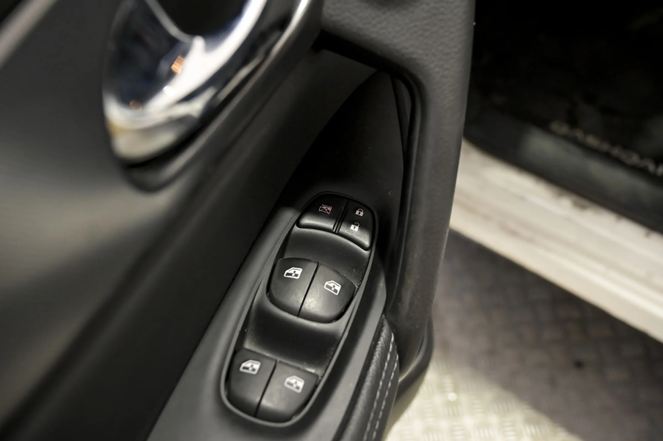 Nissan Qashqai dCi 150CV 110kW NCONNECTA - Foto 23