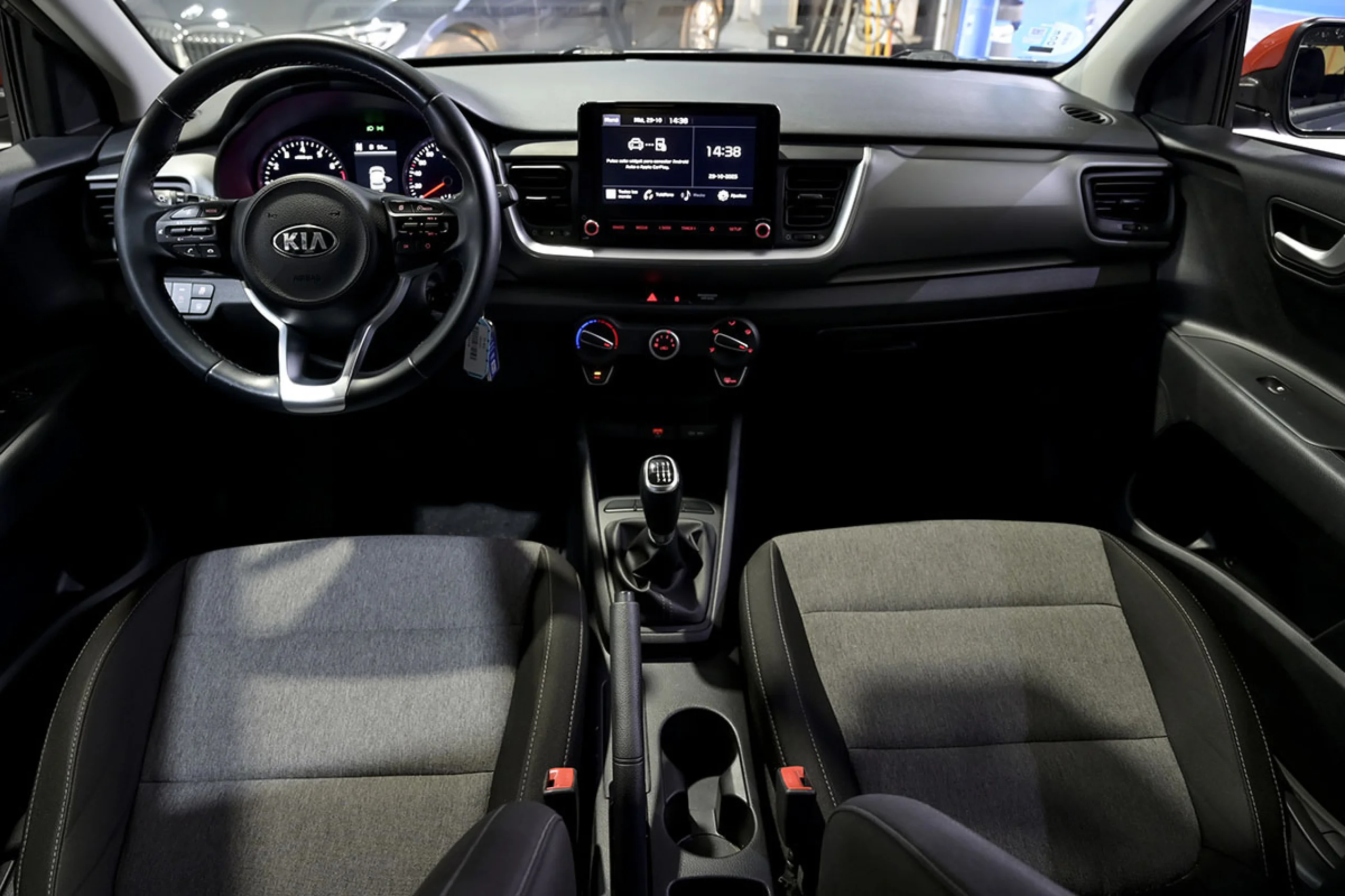 Kia Stonic 1.0 TGDi 88kW 120CV MHEV iMT Concept - Foto 8