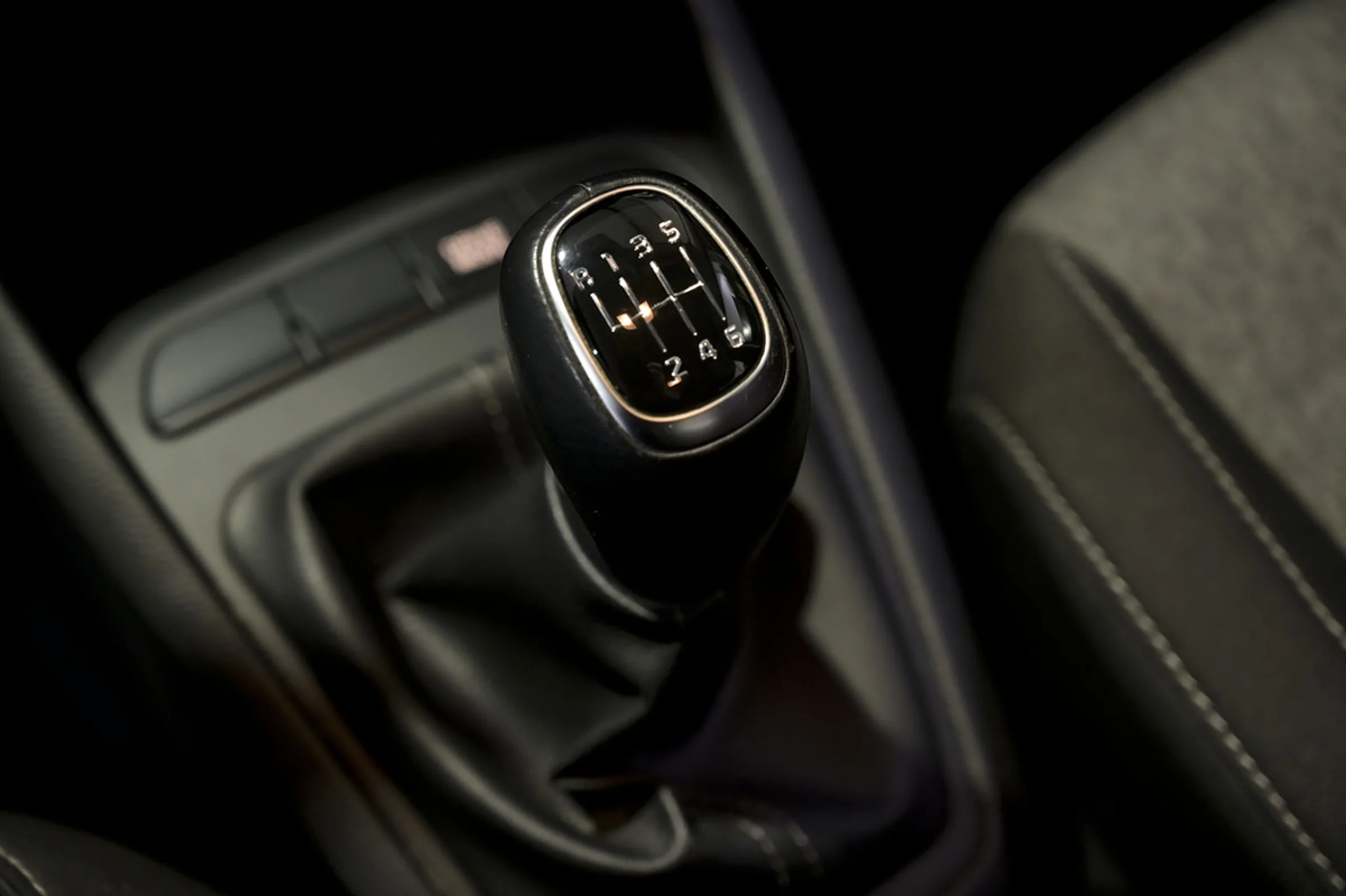 Kia Stonic 1.0 TGDi 88kW 120CV MHEV iMT Concept - Foto 32