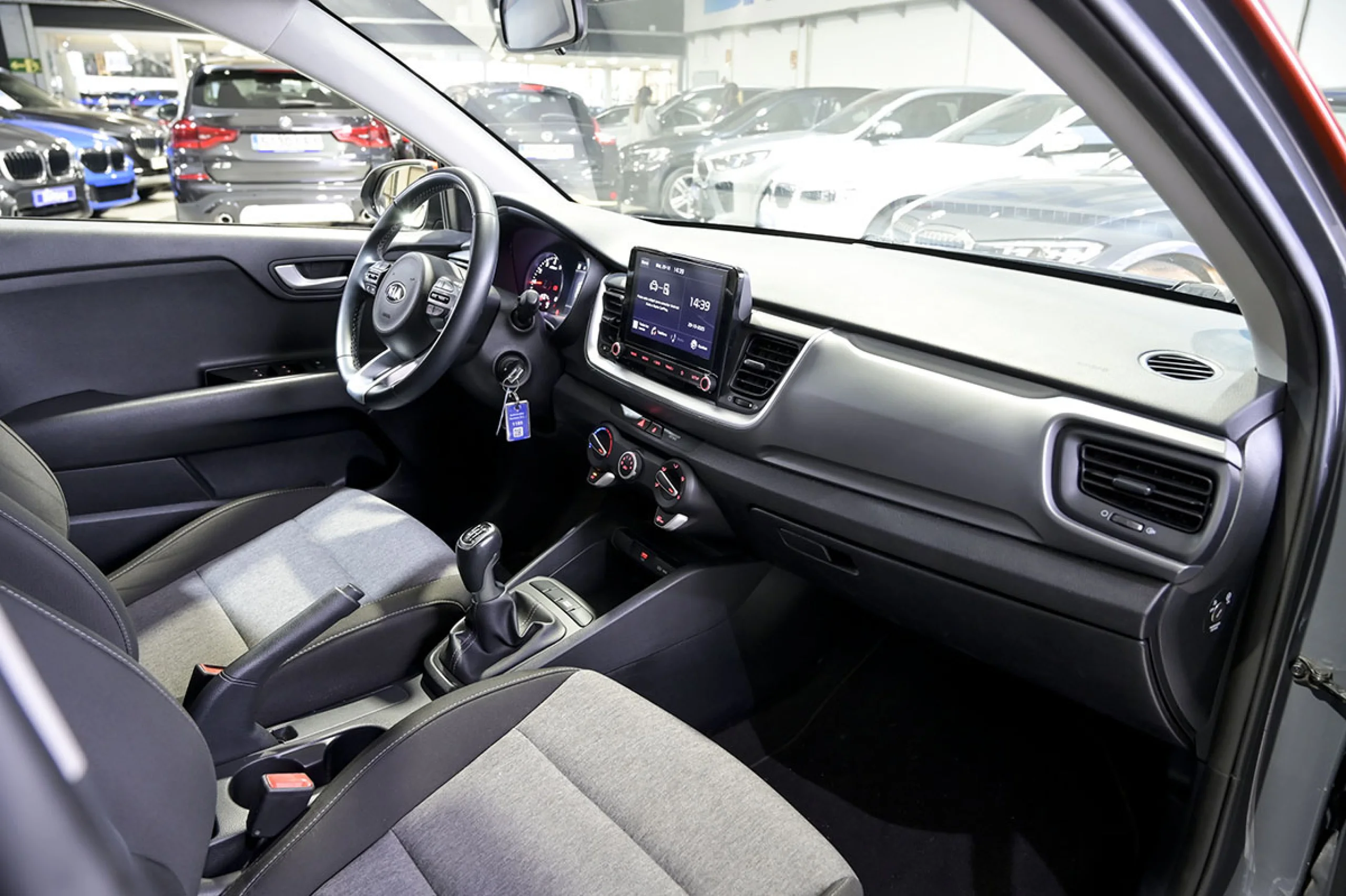 Kia Stonic 1.0 TGDi 88kW 120CV MHEV iMT Concept - Foto 35