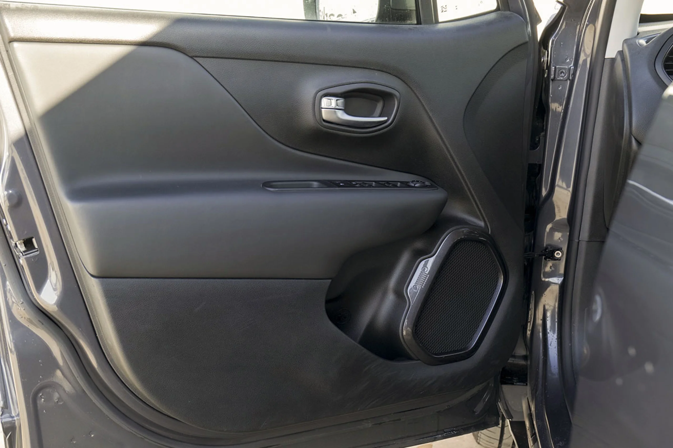 Jeep Renegade S 4xe 1.3 PHEV 177kW240CV AT - Foto 32