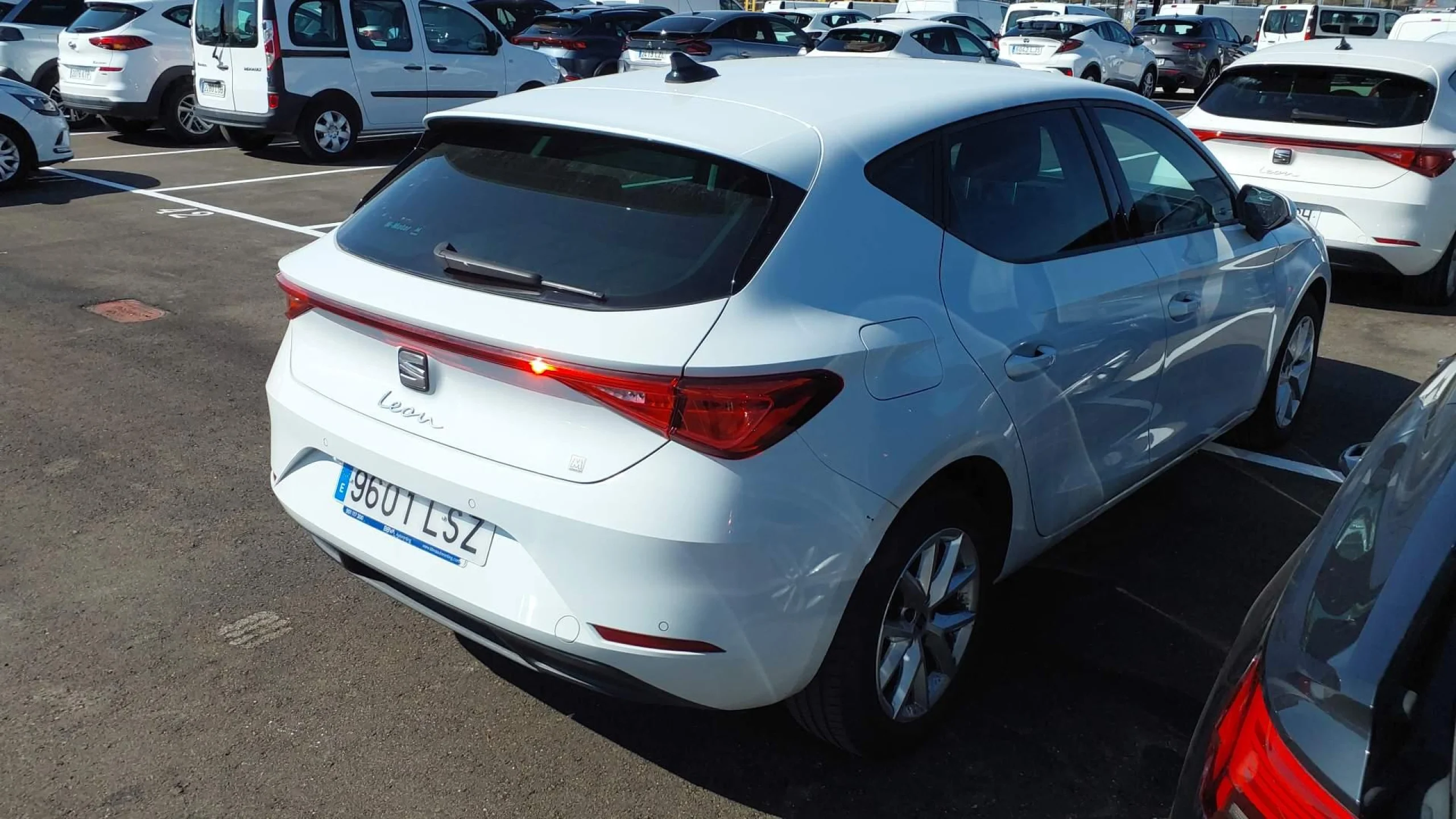 Seat Leon 2.0 TDI 85kW S&amp;S Style Go - Foto 3