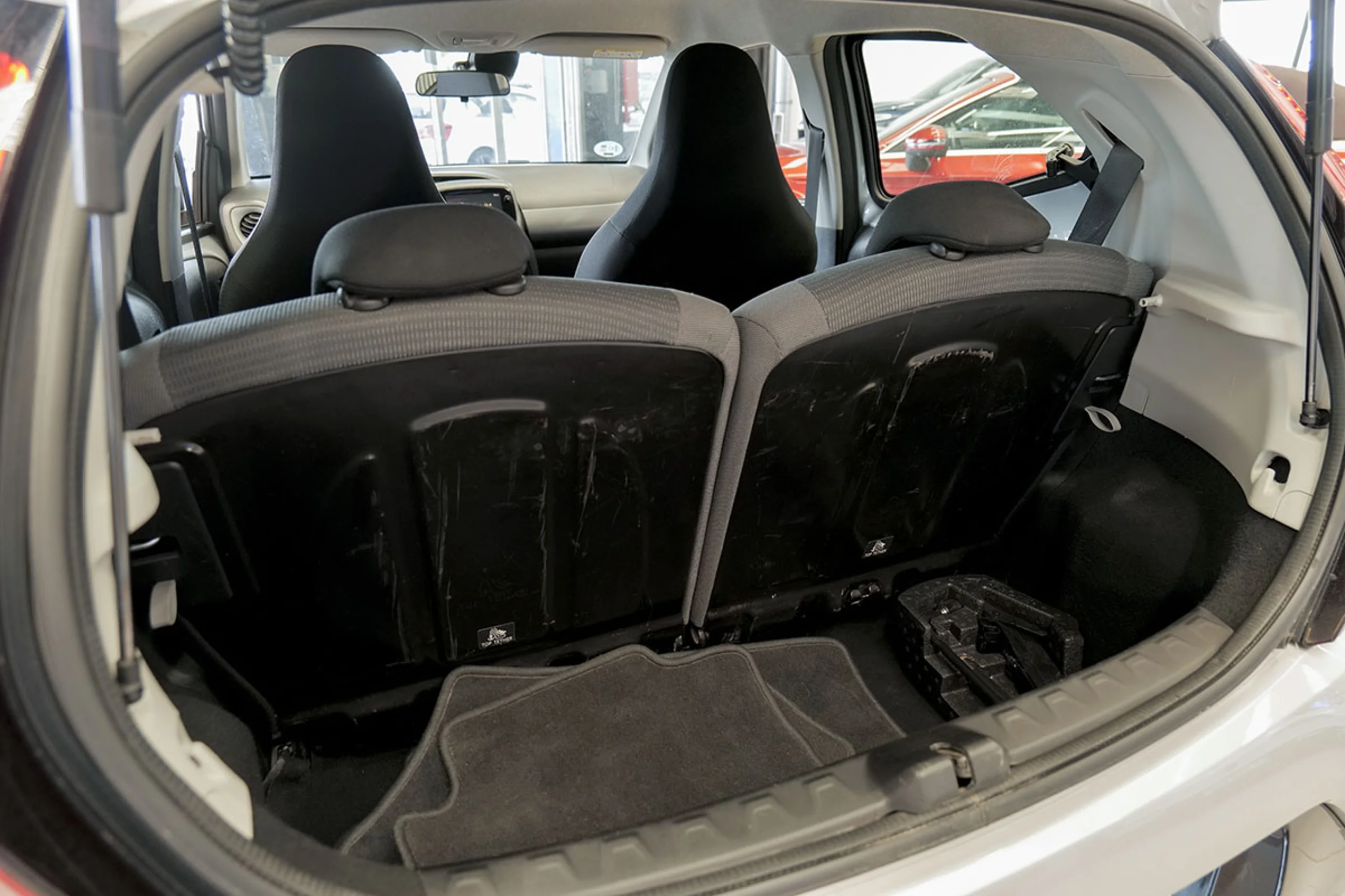 Toyota Aygo 1.0 70 xplay - Foto 11