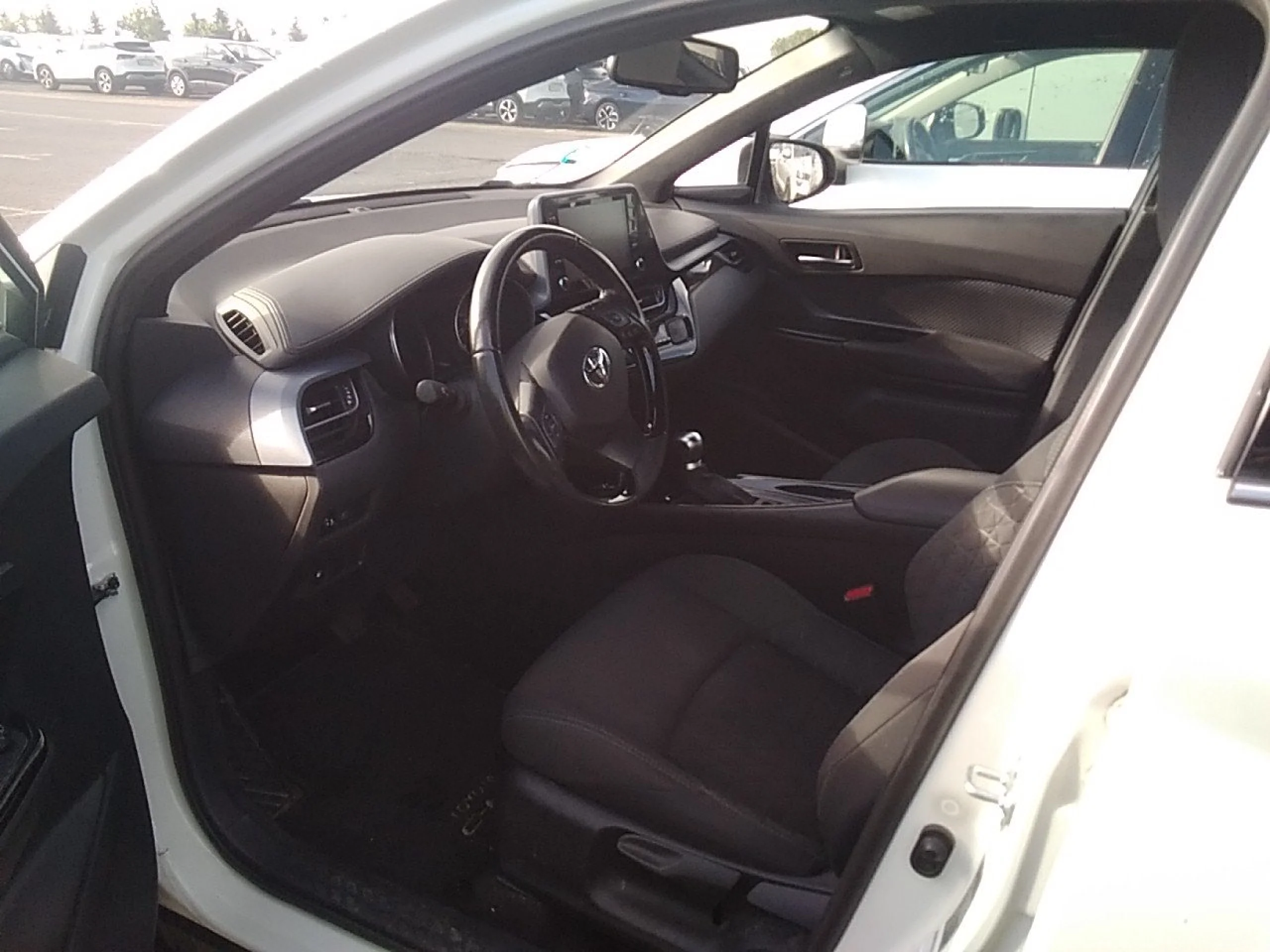 Toyota C-HR 1.8 125H Advance - Foto 7