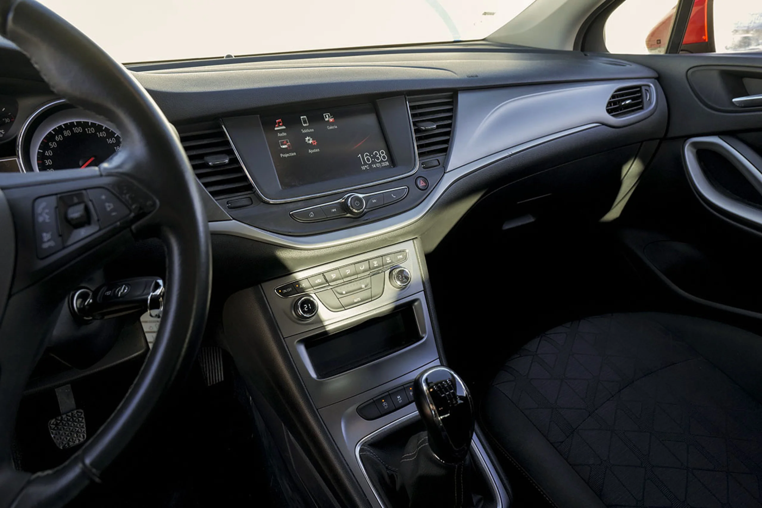 Opel Astra 1.6 CDTi SS 81kW 110CV 120 Aniversari - Foto 21