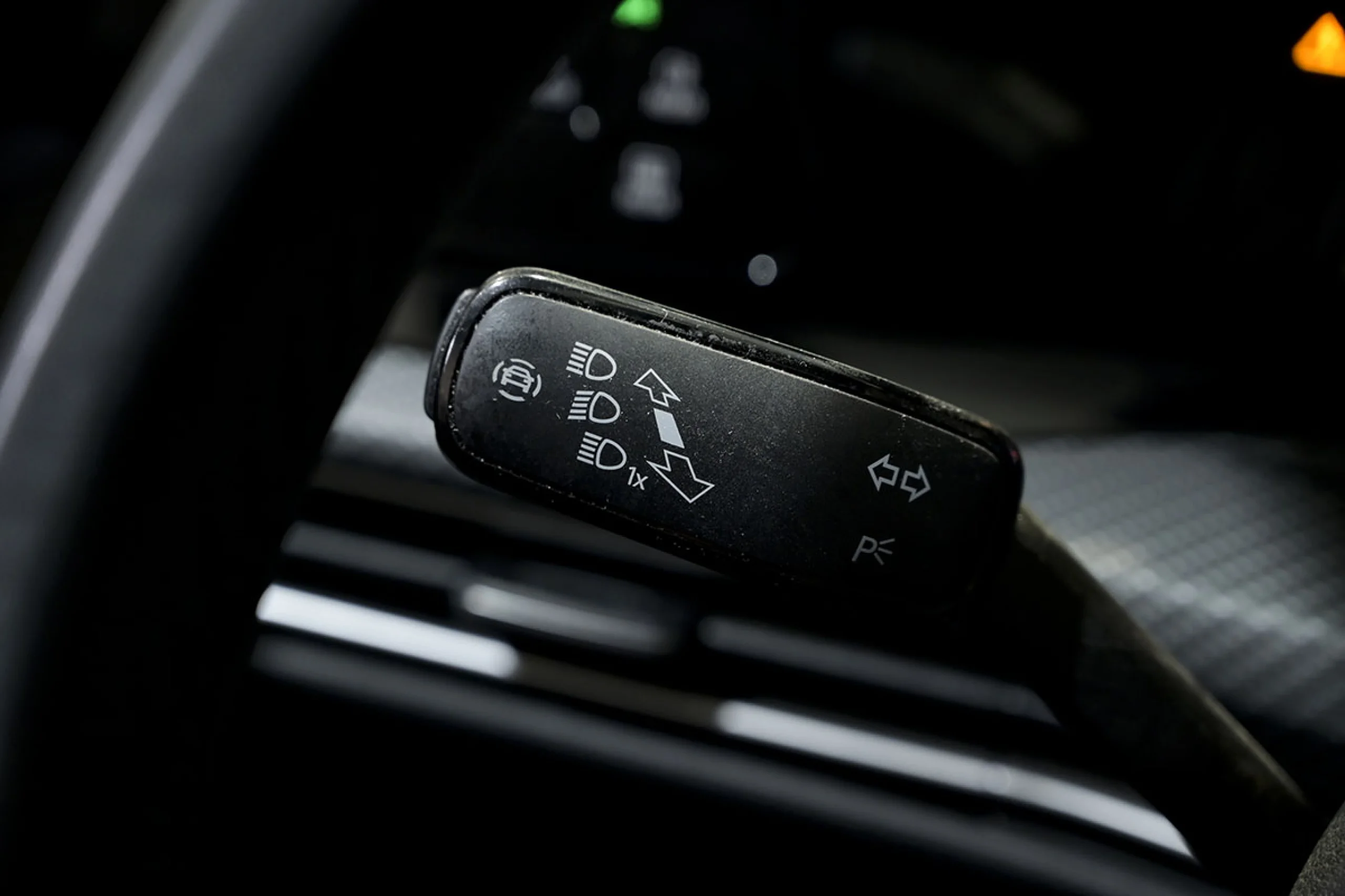 Volkswagen Golf Variant Golf RLine 2.0 TDI 110kW 150CV DSG Variant - Foto 27