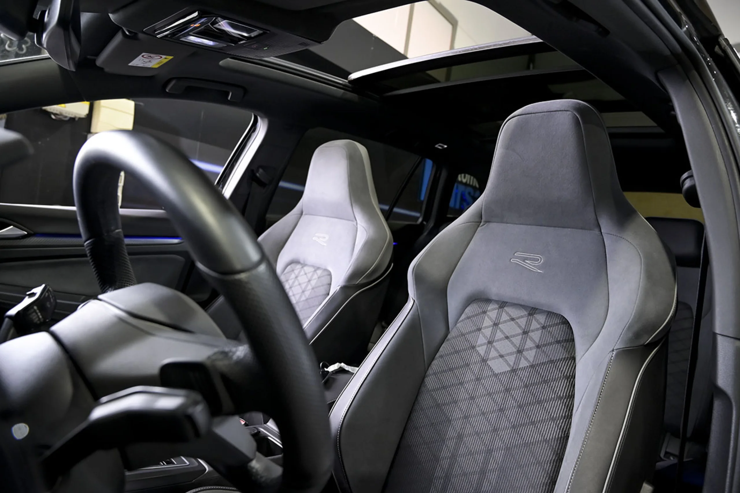 Volkswagen Golf Variant Golf RLine 2.0 TDI 110kW 150CV DSG Variant - Foto 9