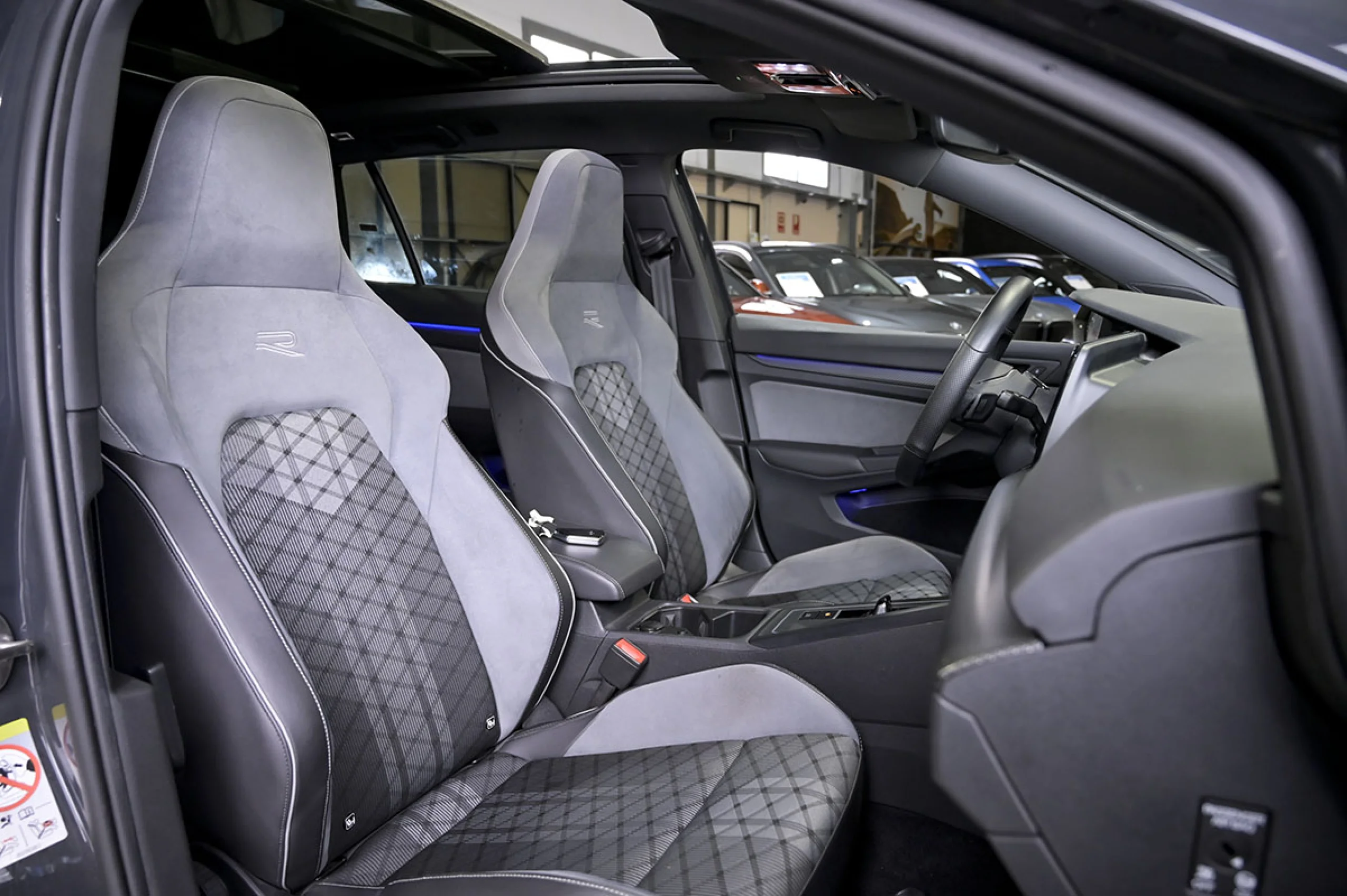 Volkswagen Golf Variant Golf RLine 2.0 TDI 110kW 150CV DSG Variant - Foto 35