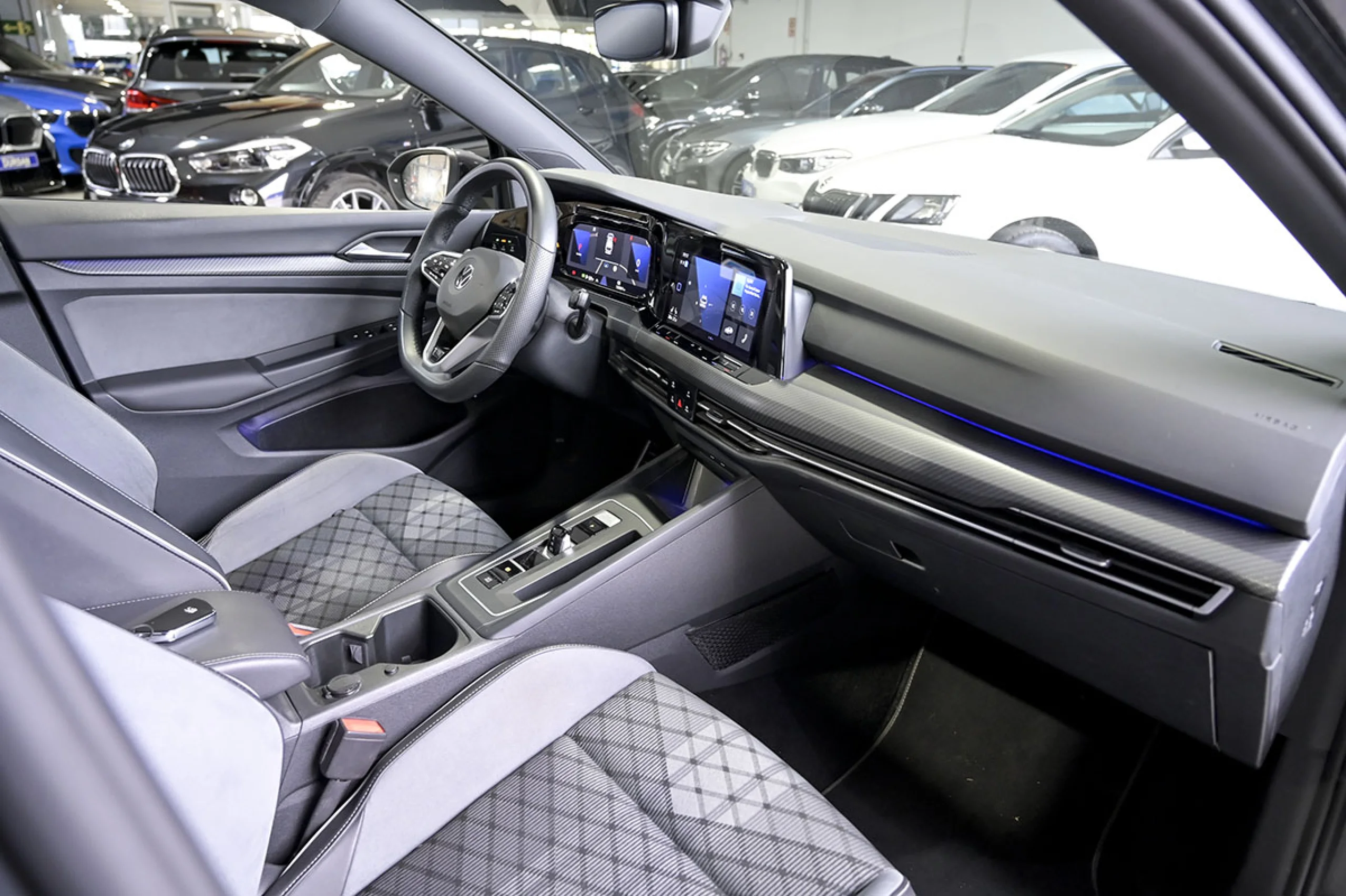 Volkswagen Golf Variant Golf RLine 2.0 TDI 110kW 150CV DSG Variant - Foto 36